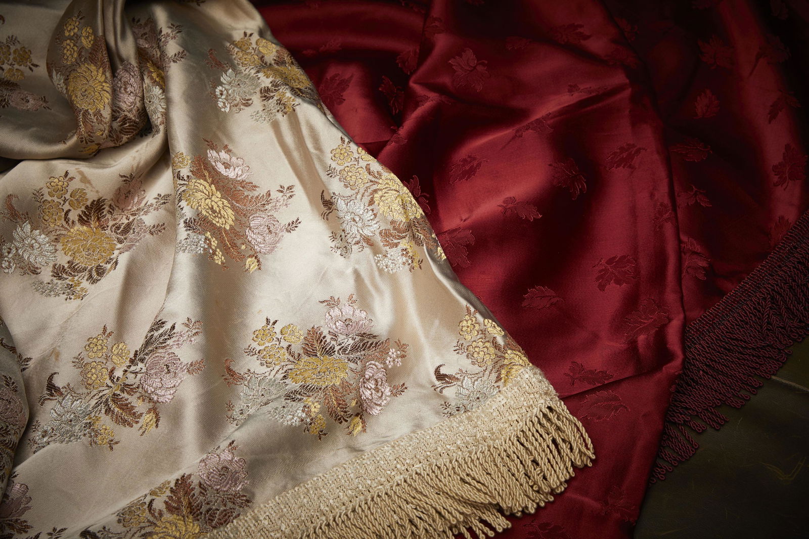 San Leucio bedspreads (1 of 5)