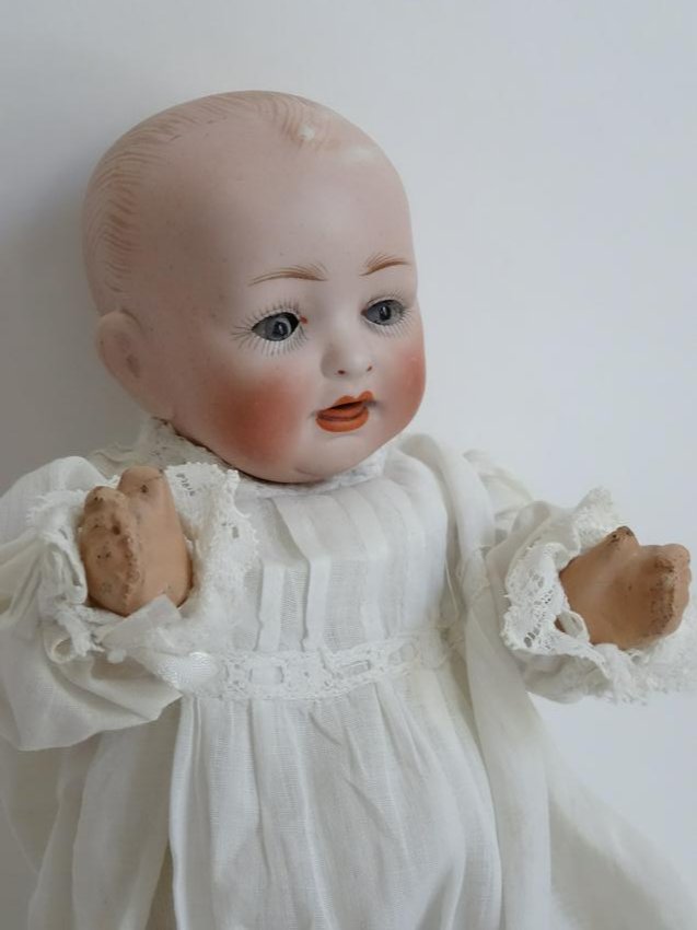 Grouping of four antique Kestner baby dolls (1 of 20)