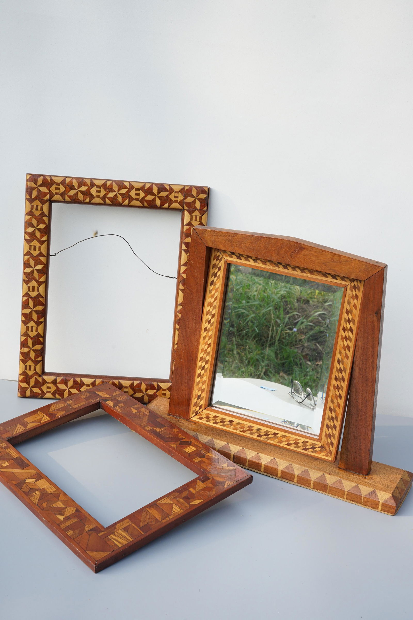 GROUPING OF PRISON FOLK ART FRAMES OF MARQUETRY  ONE ON (1 of 5)