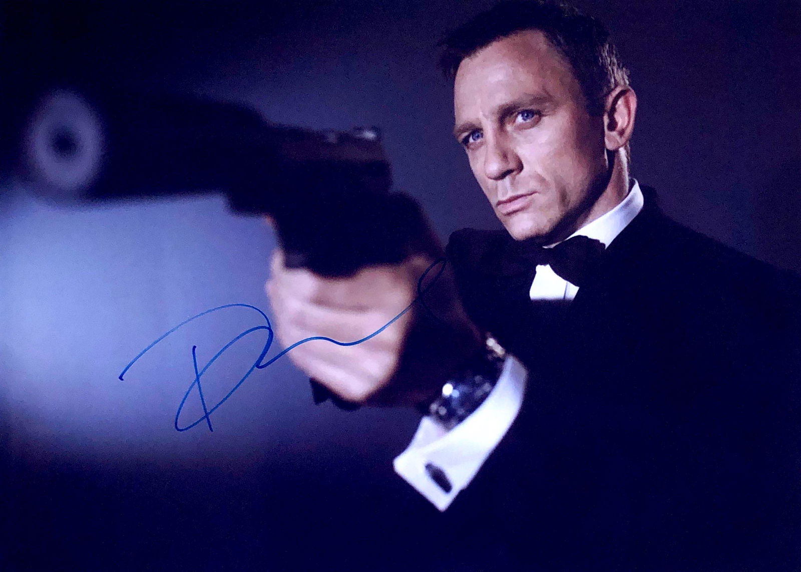 James Bond 007 Daniel Craig Autographed Signed Photo (1 of 1)
