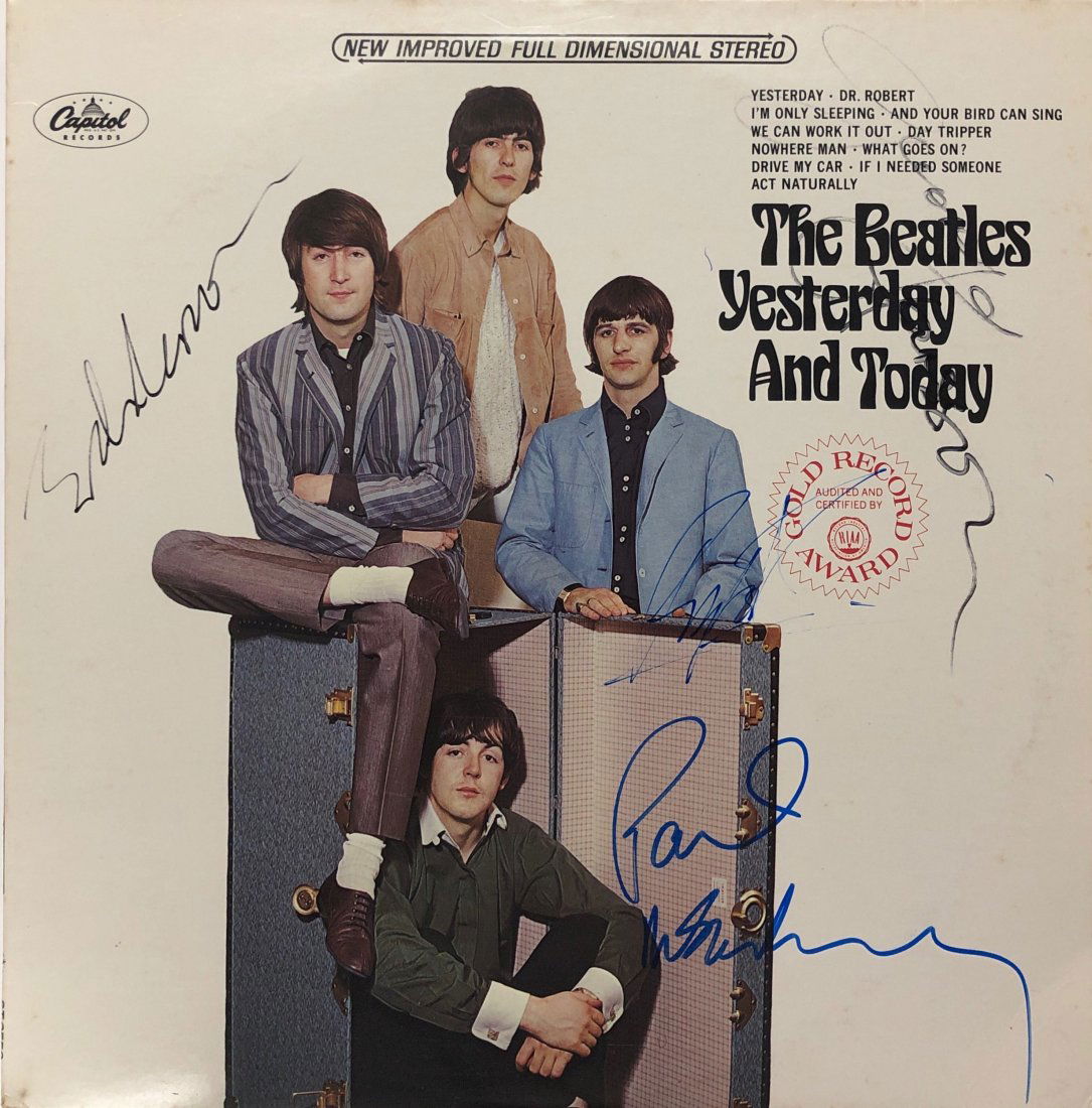 Beatles John Lennon 4 members Signed Vinyl Record (1 of 1)