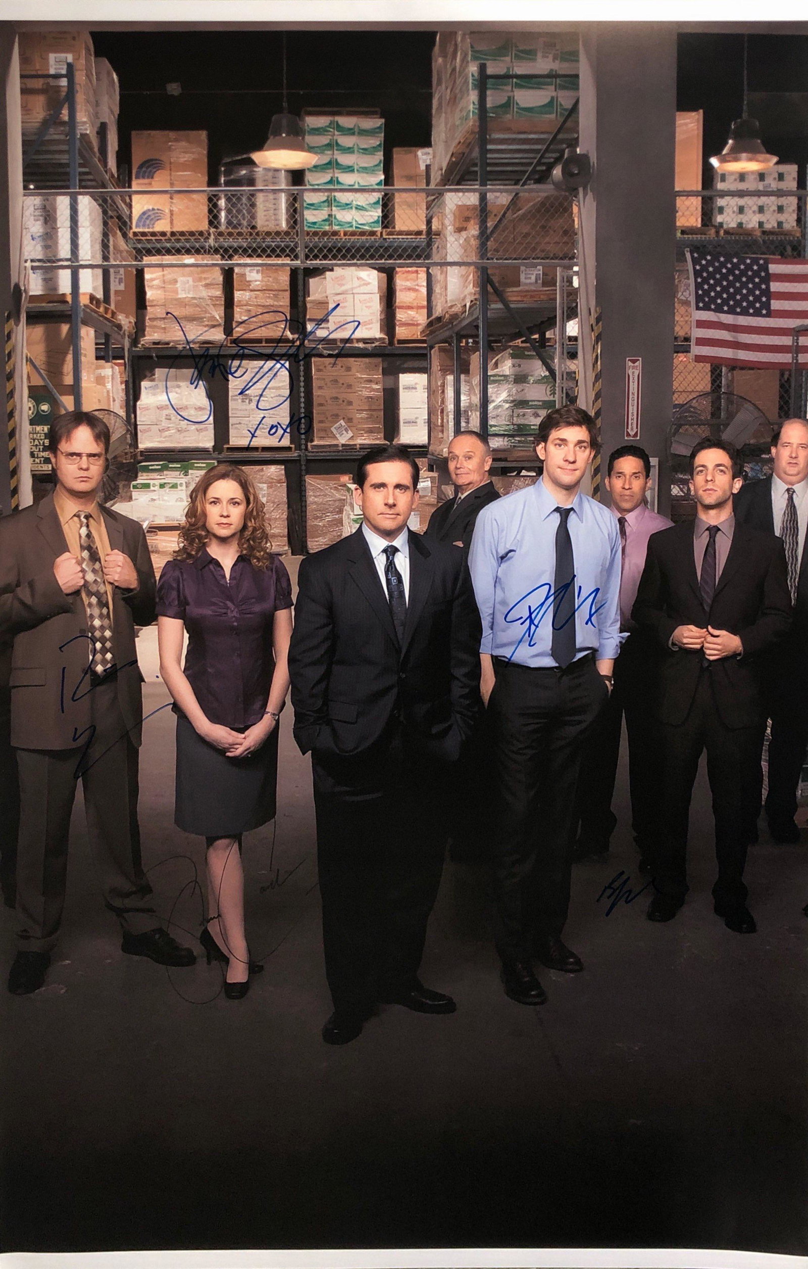TV The Office Steve Carell Autographed SIGNED Poster: Autographed by: Steve Carell, Rainn Wilson, Jenna Fischer, John Krasinski, BJ Novak Size: 24" x 36" All items come with COA which has professional authentication services by experts. Certificate come 