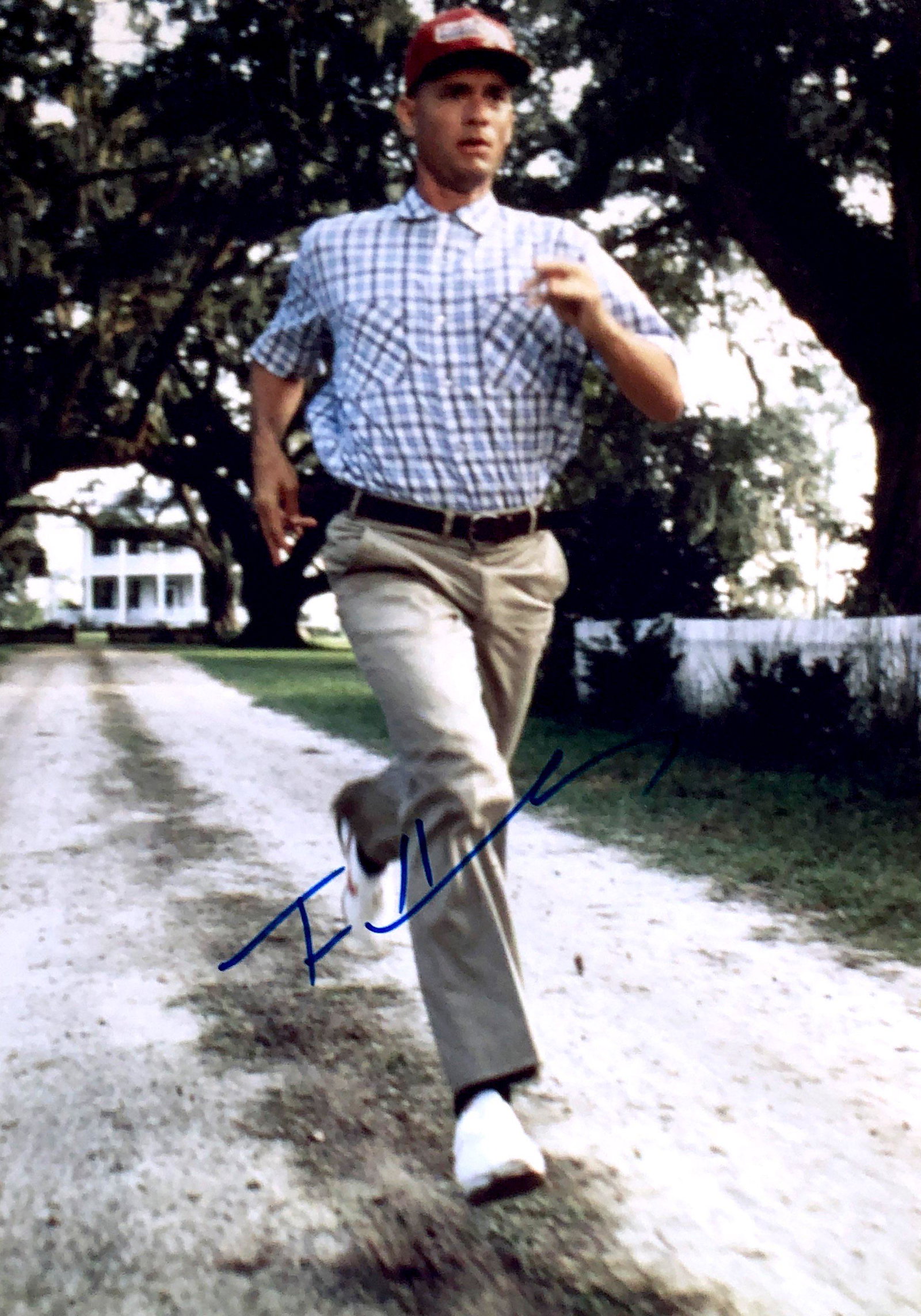 Forrest Gump Tom Hanks Autographed Signed Photo: Autographed by: Tom Hanks Size: 8" x 10" All items come with COA which has professional authentication services by experts. Certificate come with unique silver hologram and serial number autograph. It