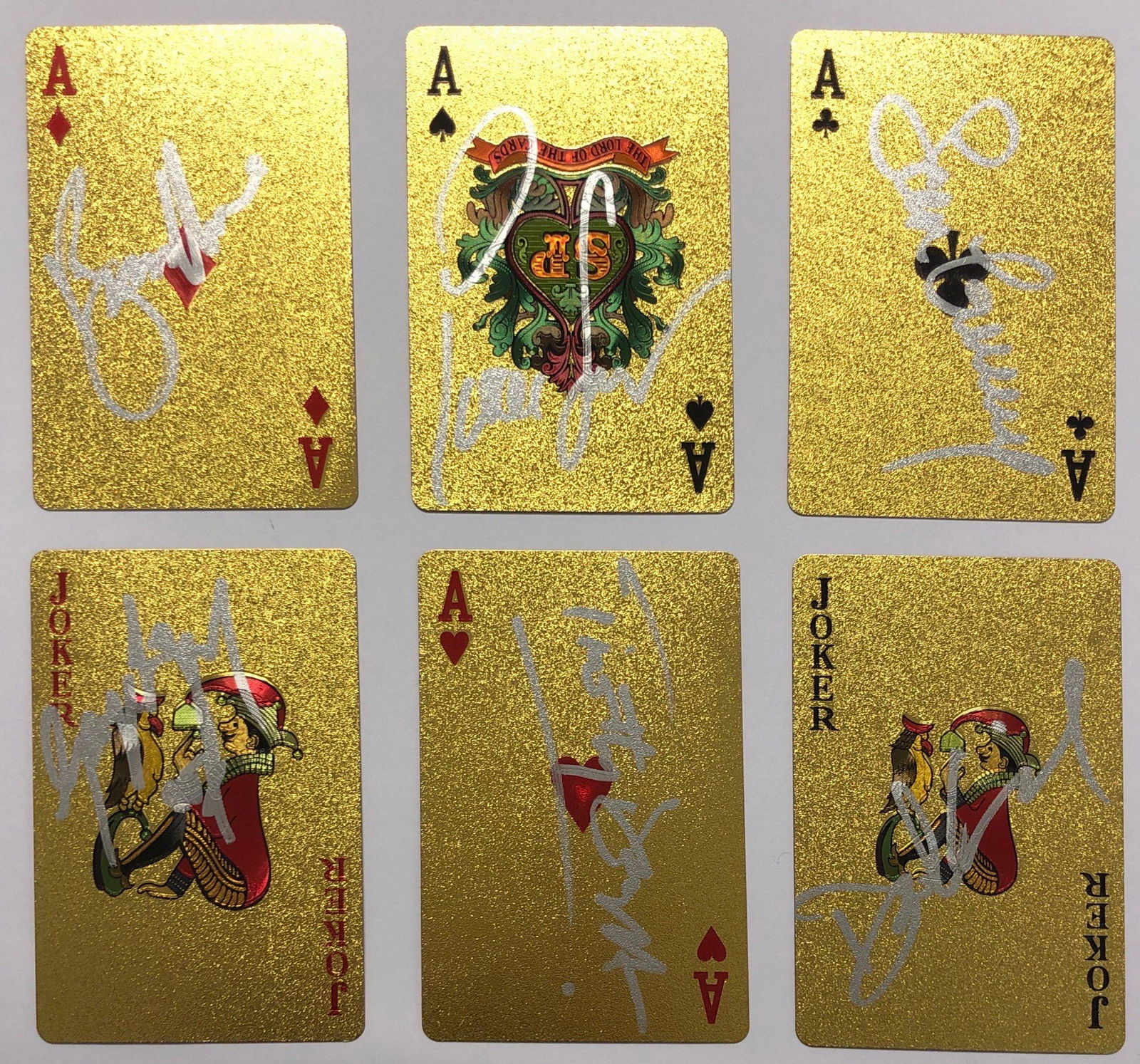 James Bond Playing Card Set B Autograph Signed: Autographed by: Timothy Dalton, Sean Connery, Roger Moore, Pierce Brosnan, Daniel Craig, George Lazenby All items come with COA which has professional authentication services by experts. Certificate c