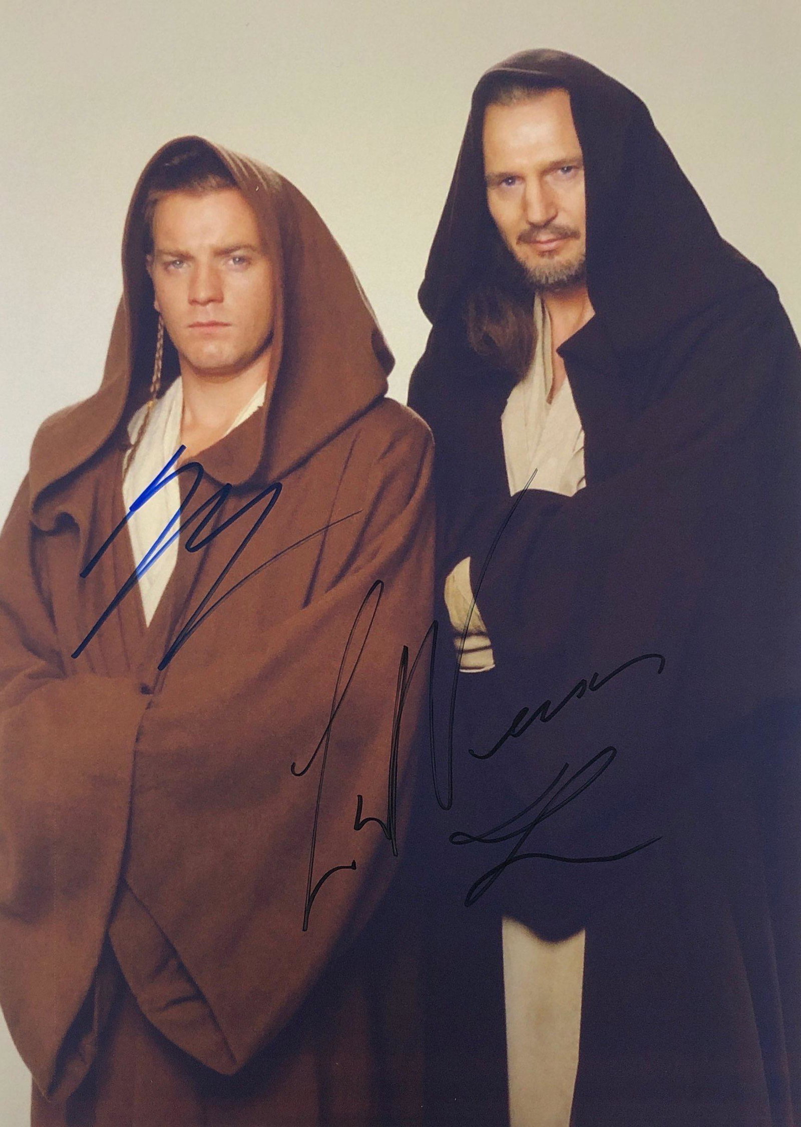 Star Wars Phantom Menace Ewan McGregor Signed Photo: Autographed by: Ewan McGregor, Liam Neeson Size: 8" x 10" All items come with COA which has professional authentication services by experts. Certificate come with unique silver hologram and serial num
