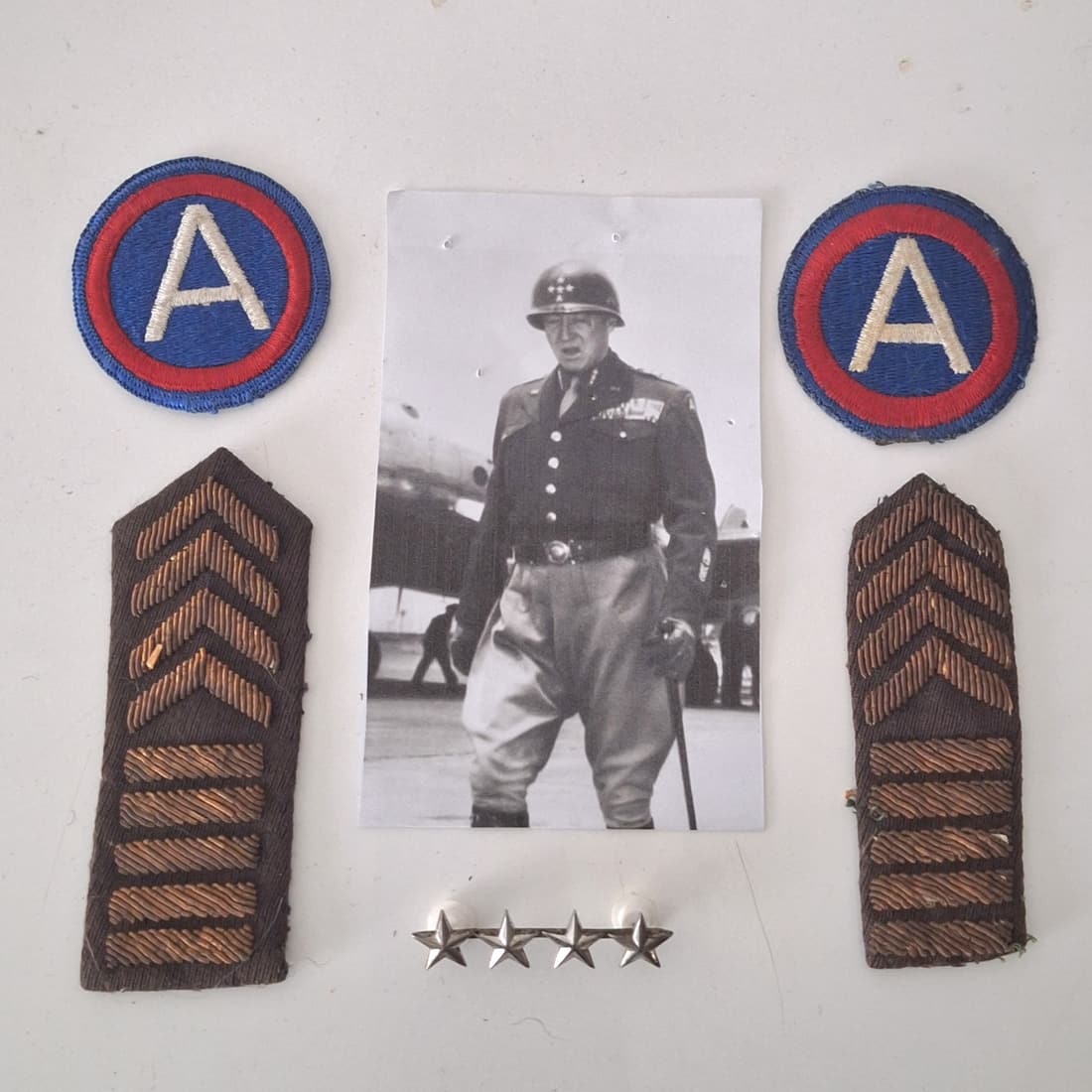 WW2.USA .General G Patton's Badge lot (1 of 2)