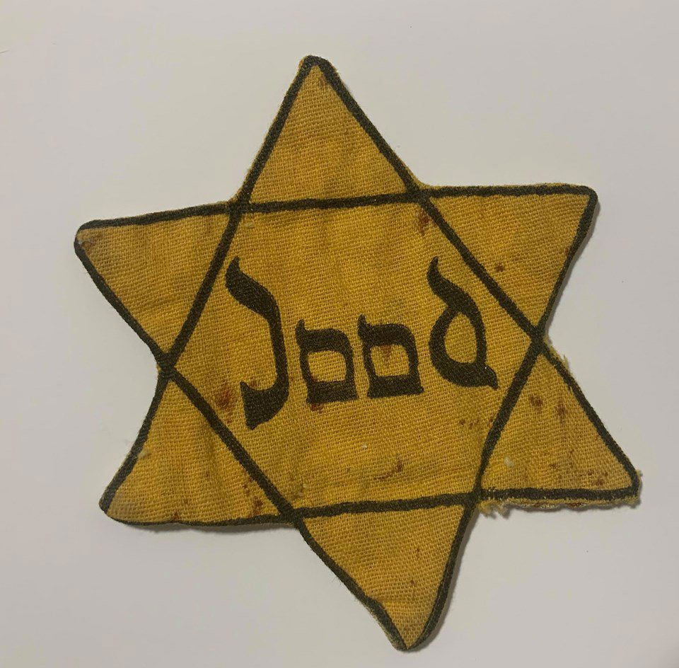 "JOOD" Star if David Badge - Dutch - Holocaust (1 of 5)