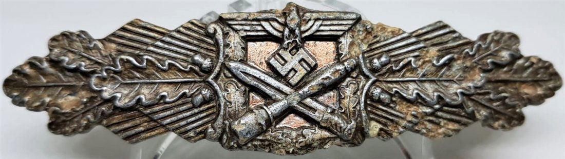 CLOSE COMBAT CLASP - BRONZE CLASS JUNCKER  3RD PATTERN (1 of 7)