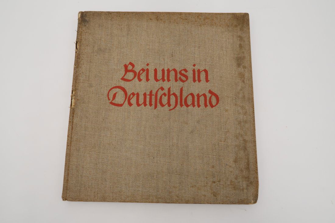 Photo Book "With Us in Germany" by Friedrich Heiss 1941: Propaganda photo book "Bei Uns in Deutschland" (With us in Germany) written by Friedrich Heiss in 1941. Published in Berlin, in German. .Hundreds of black and white photos of Germany, the German army,