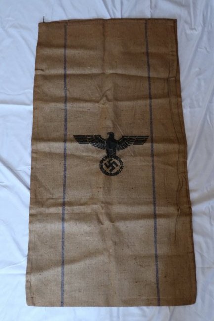 German mail bag, made of canvas material.1939: German mail bag, made of canvas material. 1939 Size of bag 50 x 26