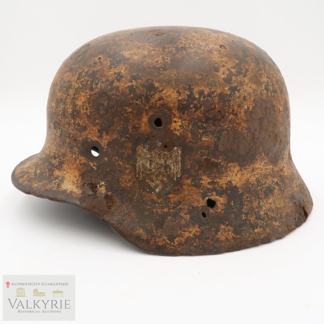 German WWII Heer Helmet - Relic from Russian Front (1 of 4)