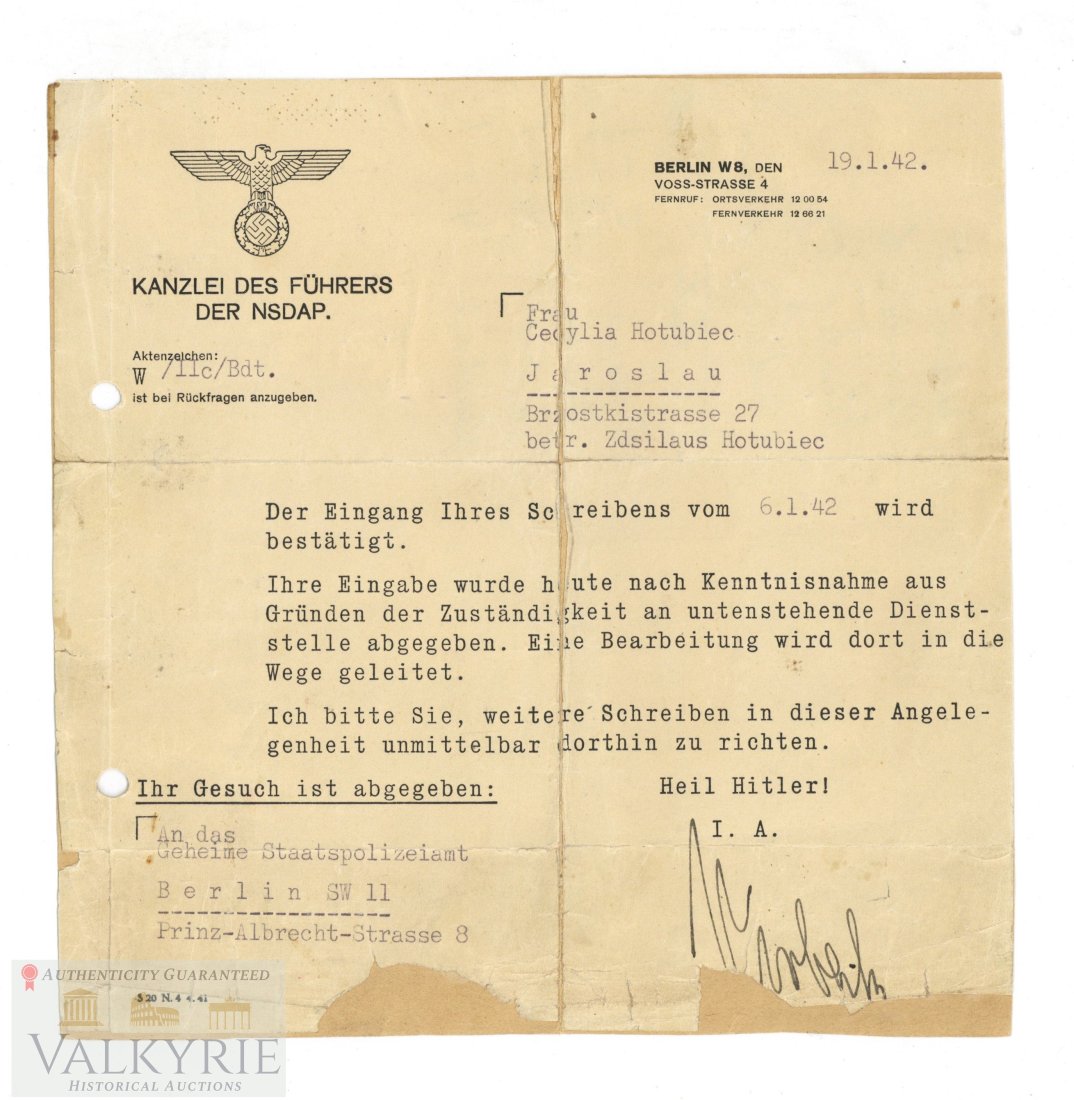 Rare Adolf Hitler's Reichskanzlei Stationery Answer Letter to Polish Woman 1942: Rare answer letter sent in 1942 from Adolf Hitler's Reichskanzlei office to a Polish woman who asked for some information about her husband, probably imprisoned in a concentration camp or prison. This