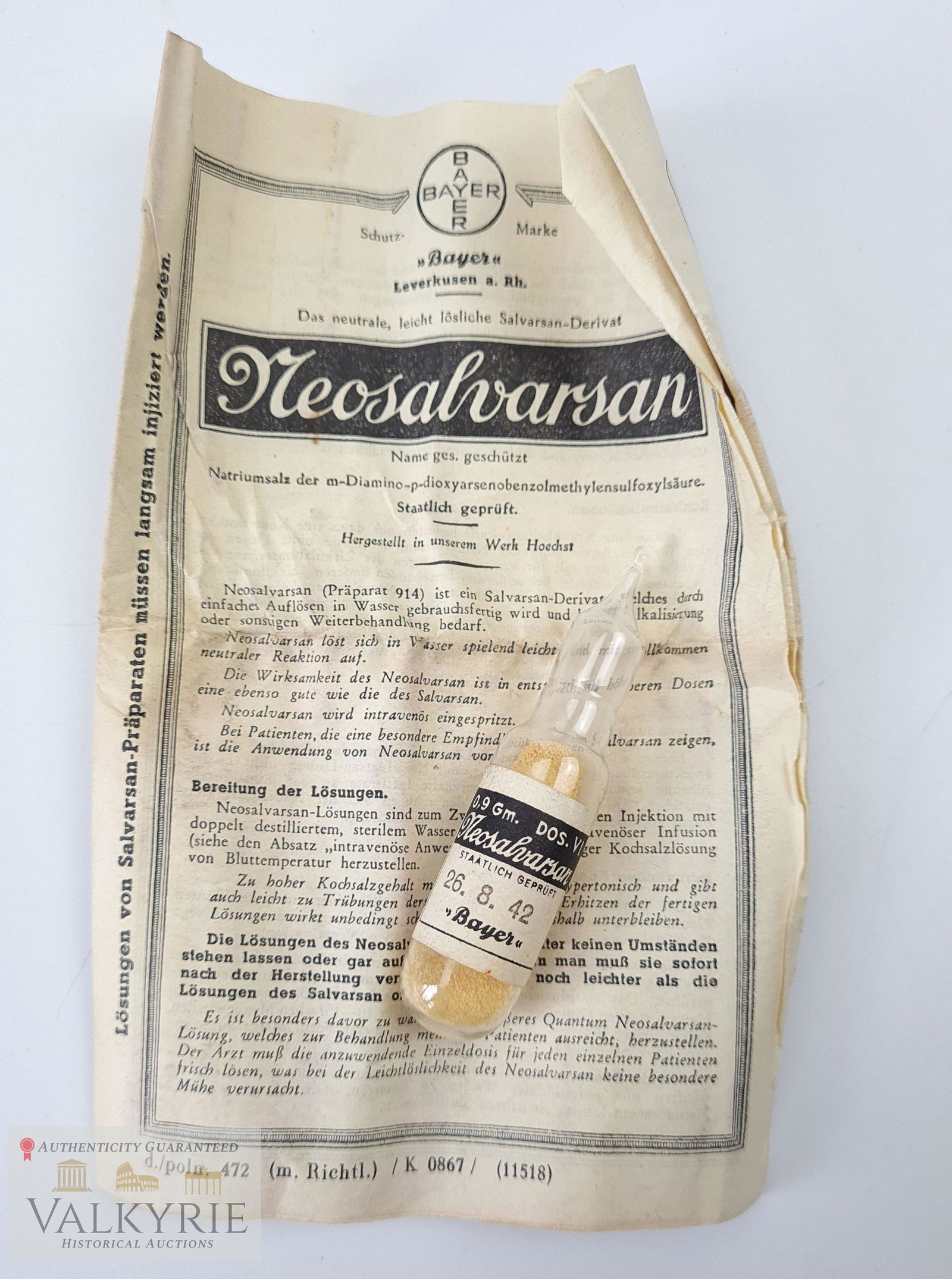 3 Reich - Cure for Syphilis 1942 - Bayer: Full glass of Neosalvarsan produce by IG Farben Bayer company in Levercusen. This bottle find in old farmacy in Poland and was never open. Produce in 1942.The drug after 80 years is no longer active b