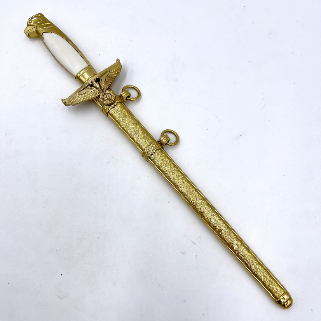 REPRODUCTION German WWII Nazi Dagger: REPRODUCTION Nazi Dagger. Very good copy.