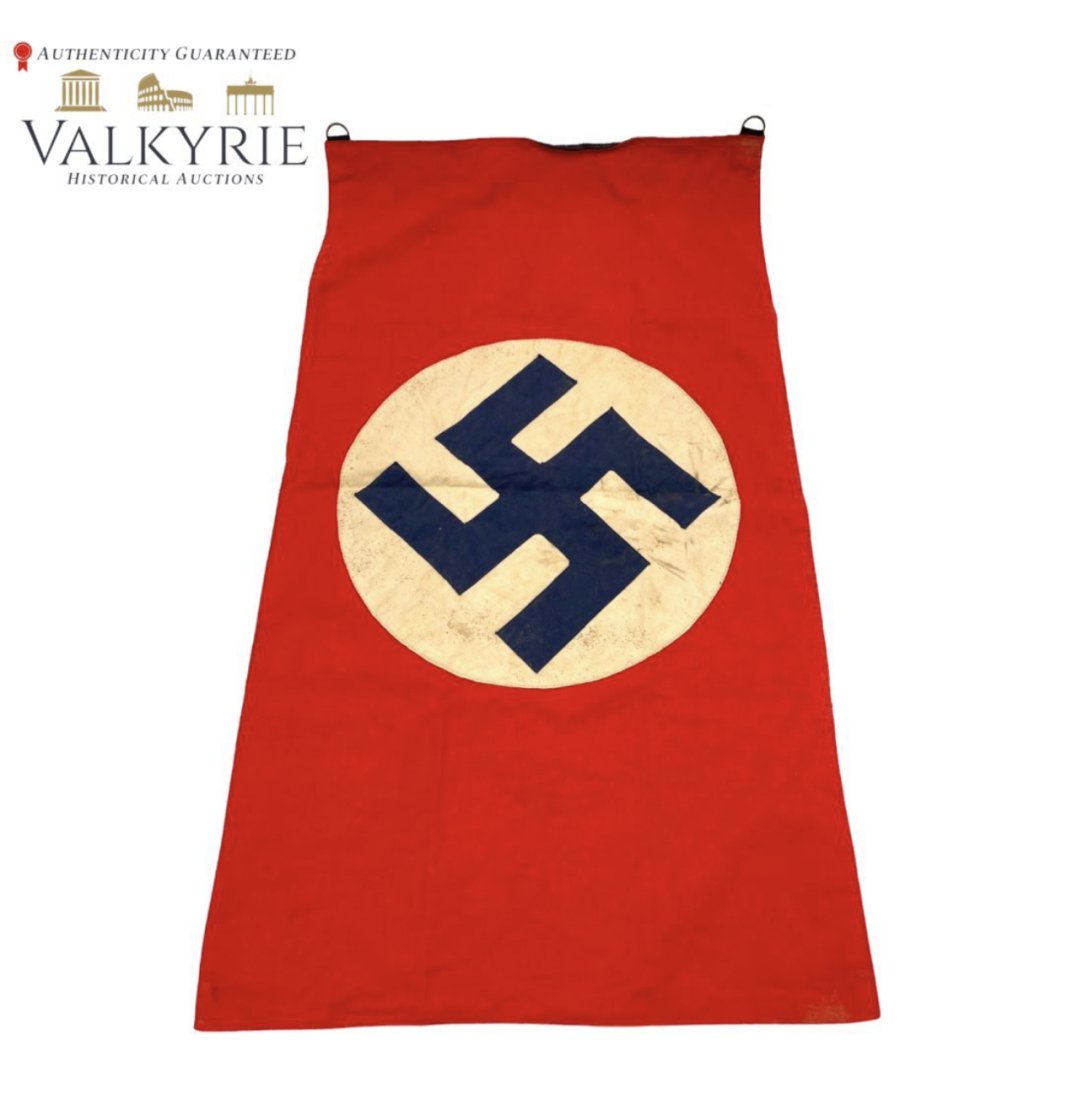 Nazi Dutch SNAP with Blue Swastika Banner Flag: Nazi Dutch SNAP with Blue Swastika Banner Flag. Single sided. The NSNAP was the Dutch NSDAP. The banner is in great shape. Measures 18 inches Ã— 32 inches. RARE
