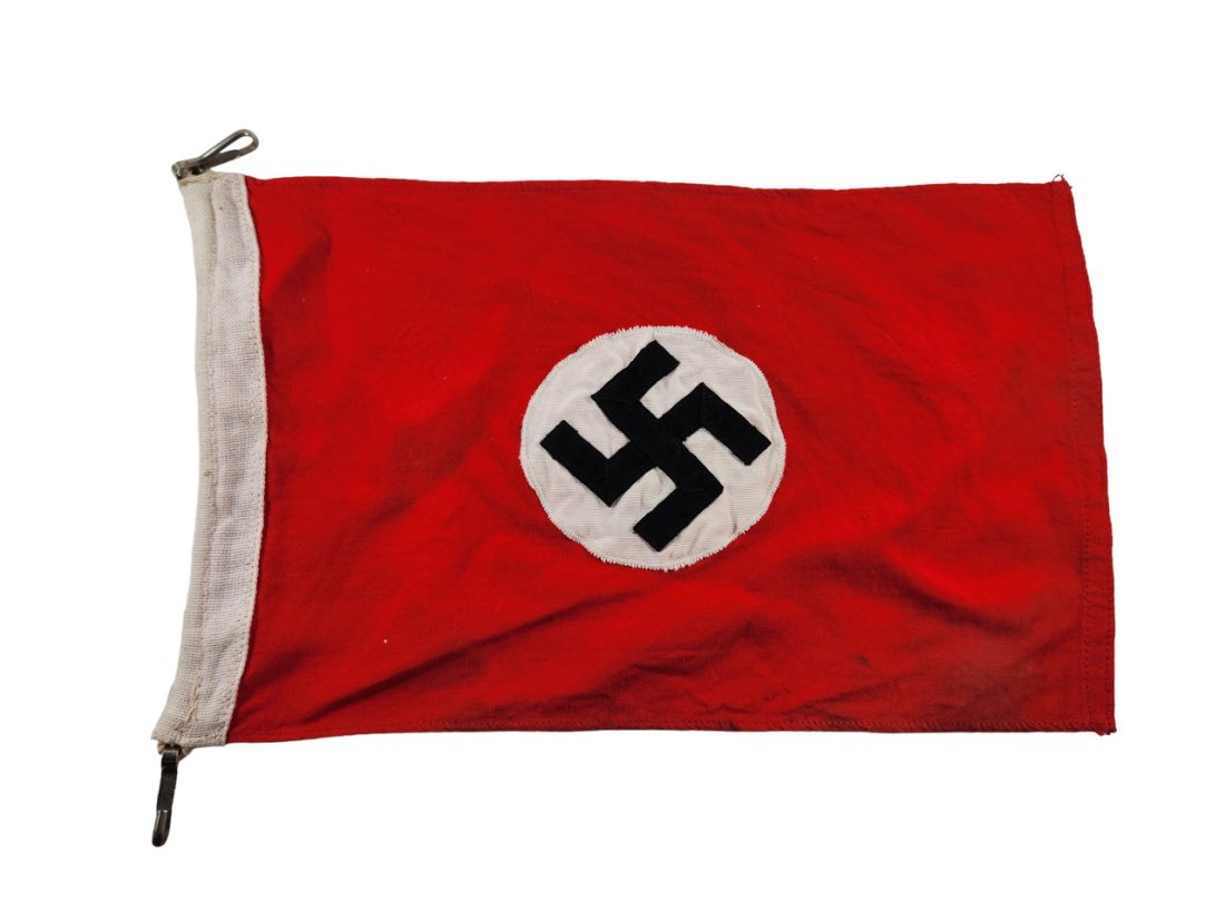 Small Mint NSDAP Party Flag with Clips (1 of 6)