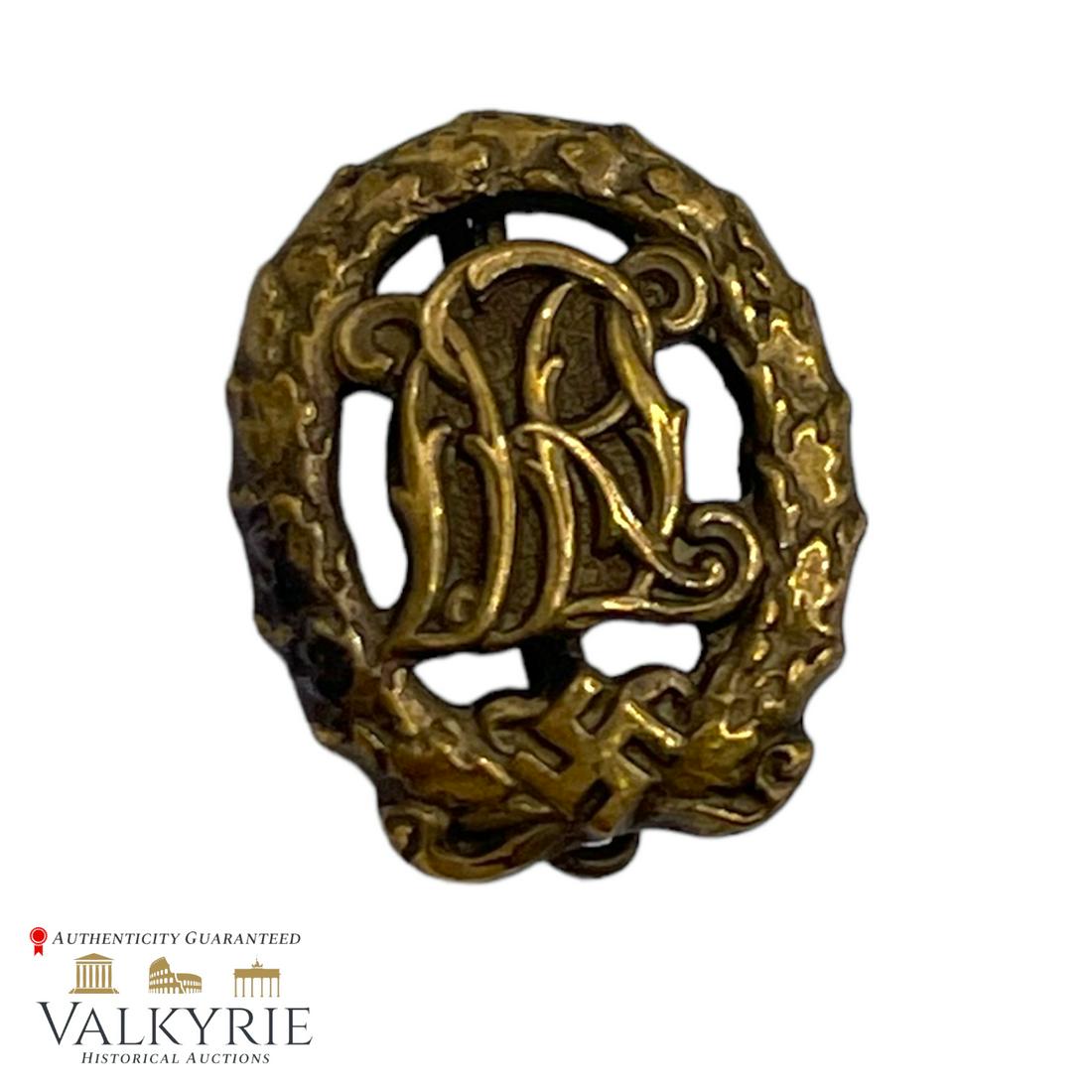 German WWII DRL Sport Badge in Bronze Mini (1 of 2)