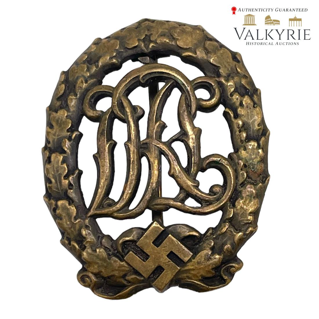 German WWII DRL Sport Badge in Bronze (1 of 2)