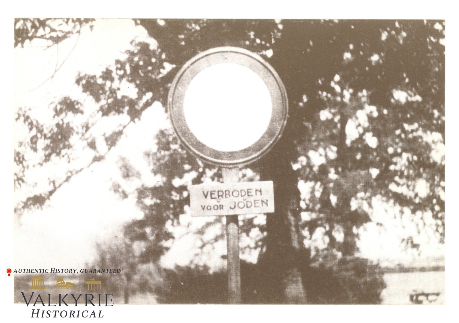 Dutch Post-war Postcard Showing an Anti-Semitic Sign During Nazism "Forbidden For Jews": Dutch Post-war Postcard Showing an Anti-Semitic Sign During Nazism "Forbidden For Jews". Non-circulated. All items for this auction will be shipping from Europe. Shipping cost $20 it doesn't matter ho