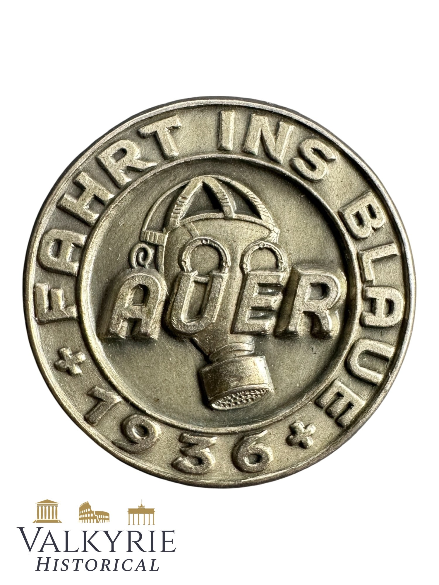 Advertisement Badge of the German Gas Masks Manufacturer AUER - "Drive Into Blue 1936": Advertisement Badge of the German Gas Masks Manufacturer AUER - "Drive Into Blue 1936". All items for this auction will be shipping from Europe. Shipping cost $25 it doesn't matter how many items you