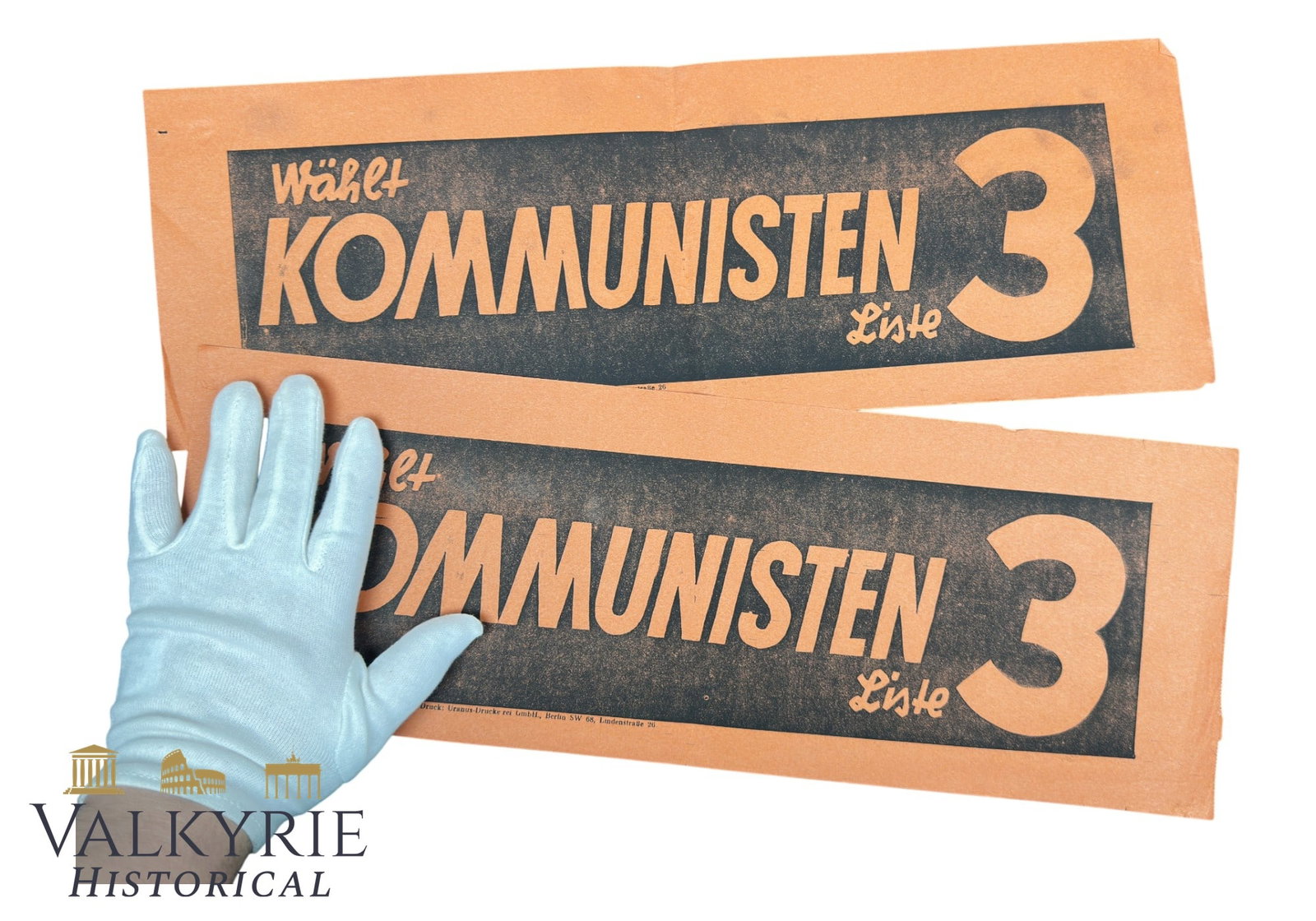 2 Electoral Propaganda Leaflets Encouraging People to Vote The Communist Party: 2 Electoral Propaganda Leaflets Encouraging People to Vote The Communist Party. Probably for the elections during the Weimar Republic.Size:49 cm x 17 cm . All items for this auction will be shipping f