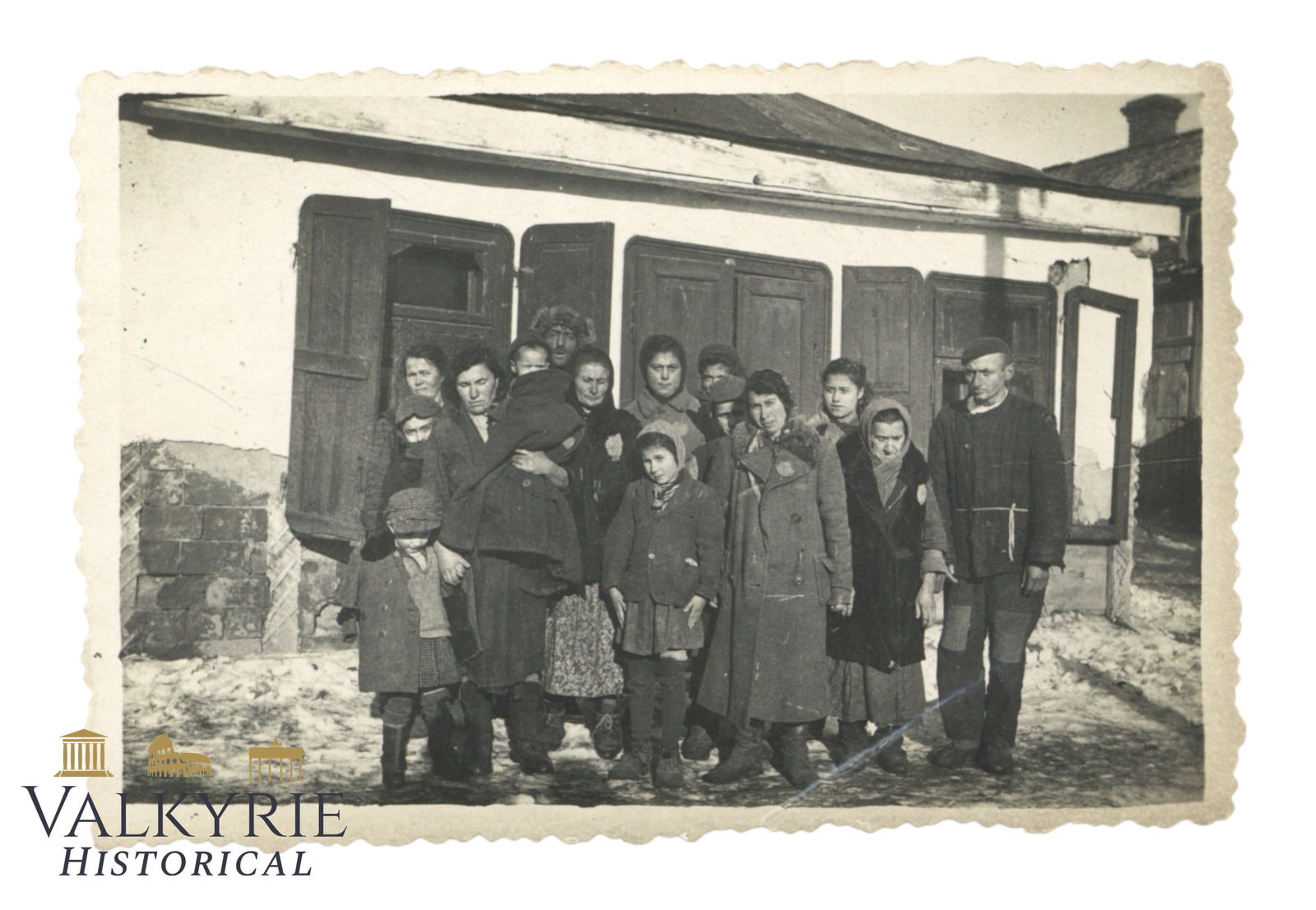 Private Taken Photo of Polish Jewish Family in Some Village During German Occupation: Private Taken Photo of Polish Jewish Family in Some Village During German Occupation.8,5x6cm All items for this auction will be shipping from Europe. Shipping cost $25 it doesn't matter how many items