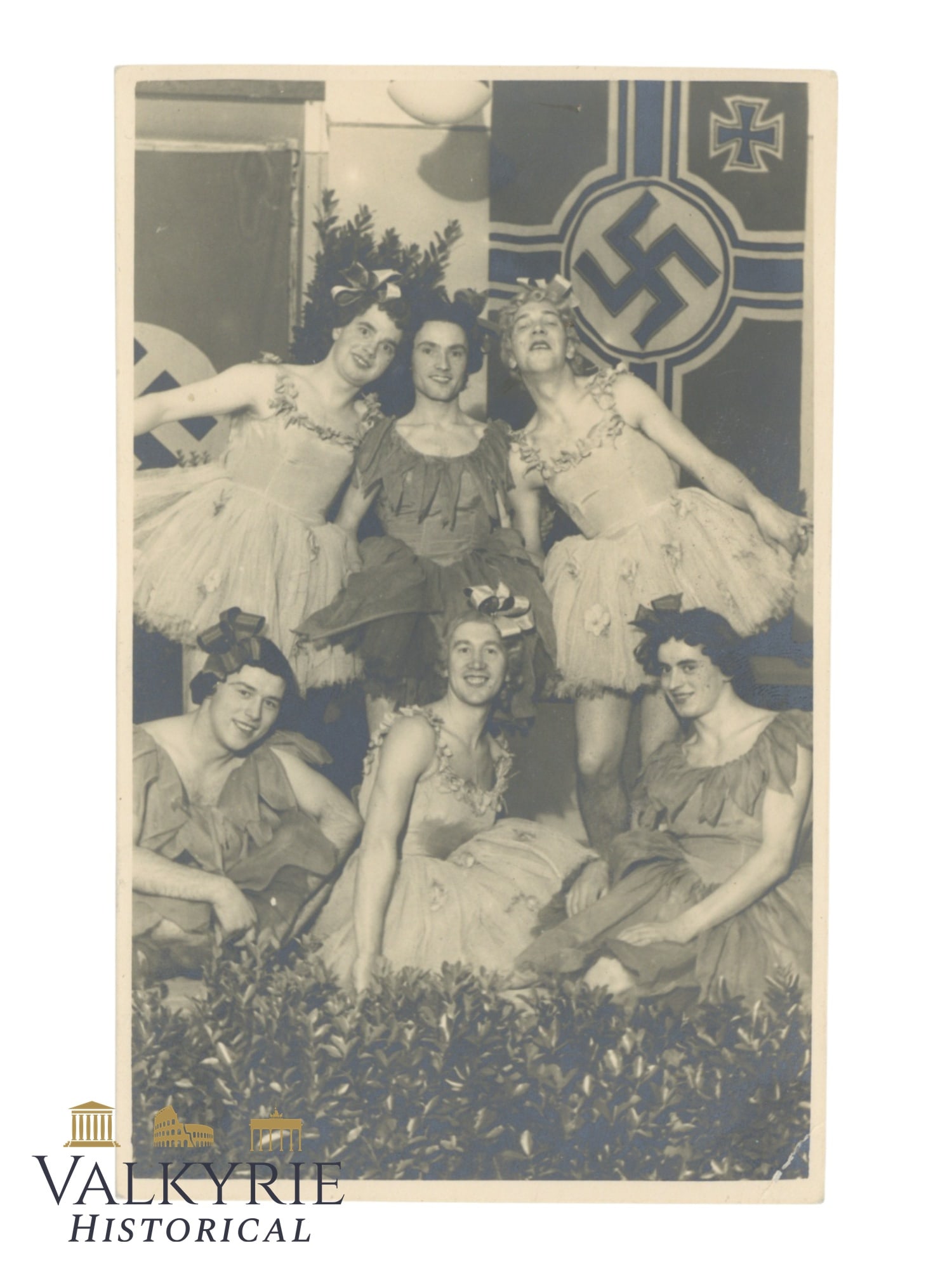 Funny Photo Showing Some Wehrmacht Soldiers Dressed in Women's Costumes For Carnival (1 of 2)