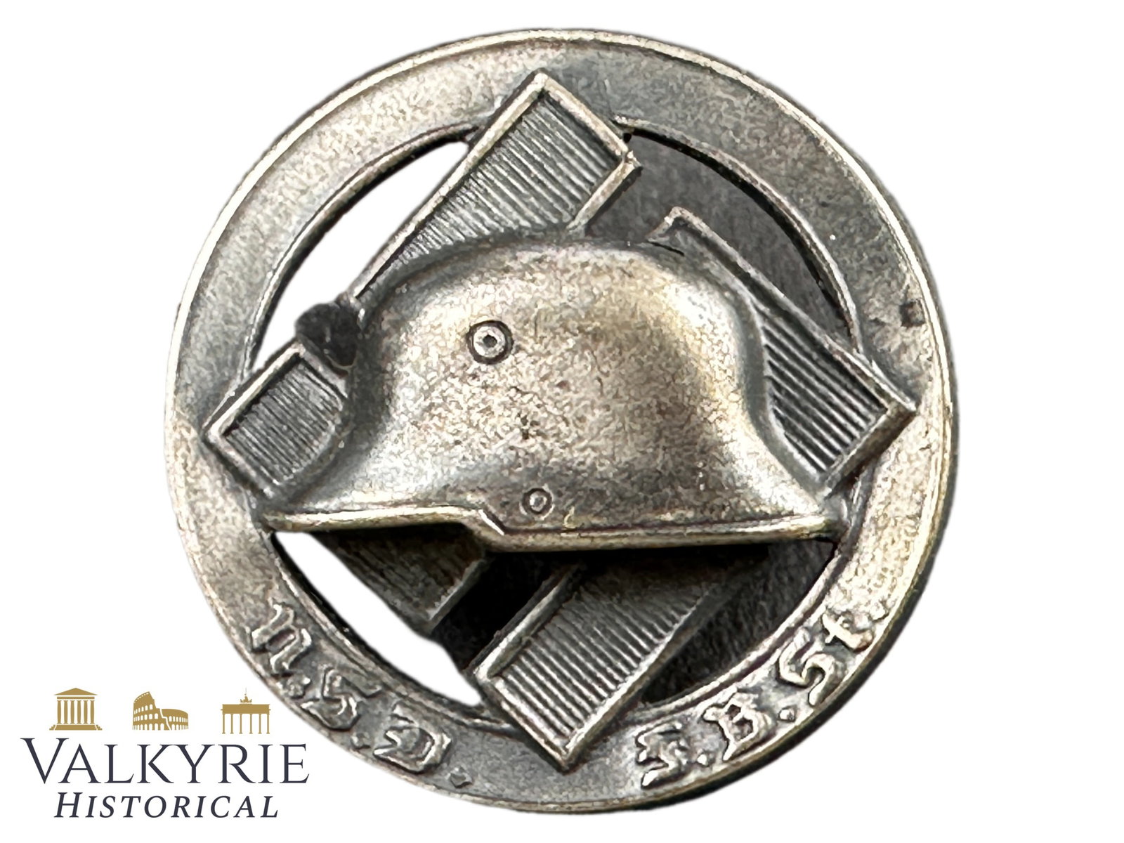 German Nazi Period Badge of the NSDFBSt Stahlhelm Veterans' Organization: German Nazi Period Badge of the NSDFBSt Stahlhelm Veterans' Organization. With needle system working perfectly.Der Stahlhelm, Bund der Frontsoldaten (German, ‘The Steel Helmet, League of Front-Line 