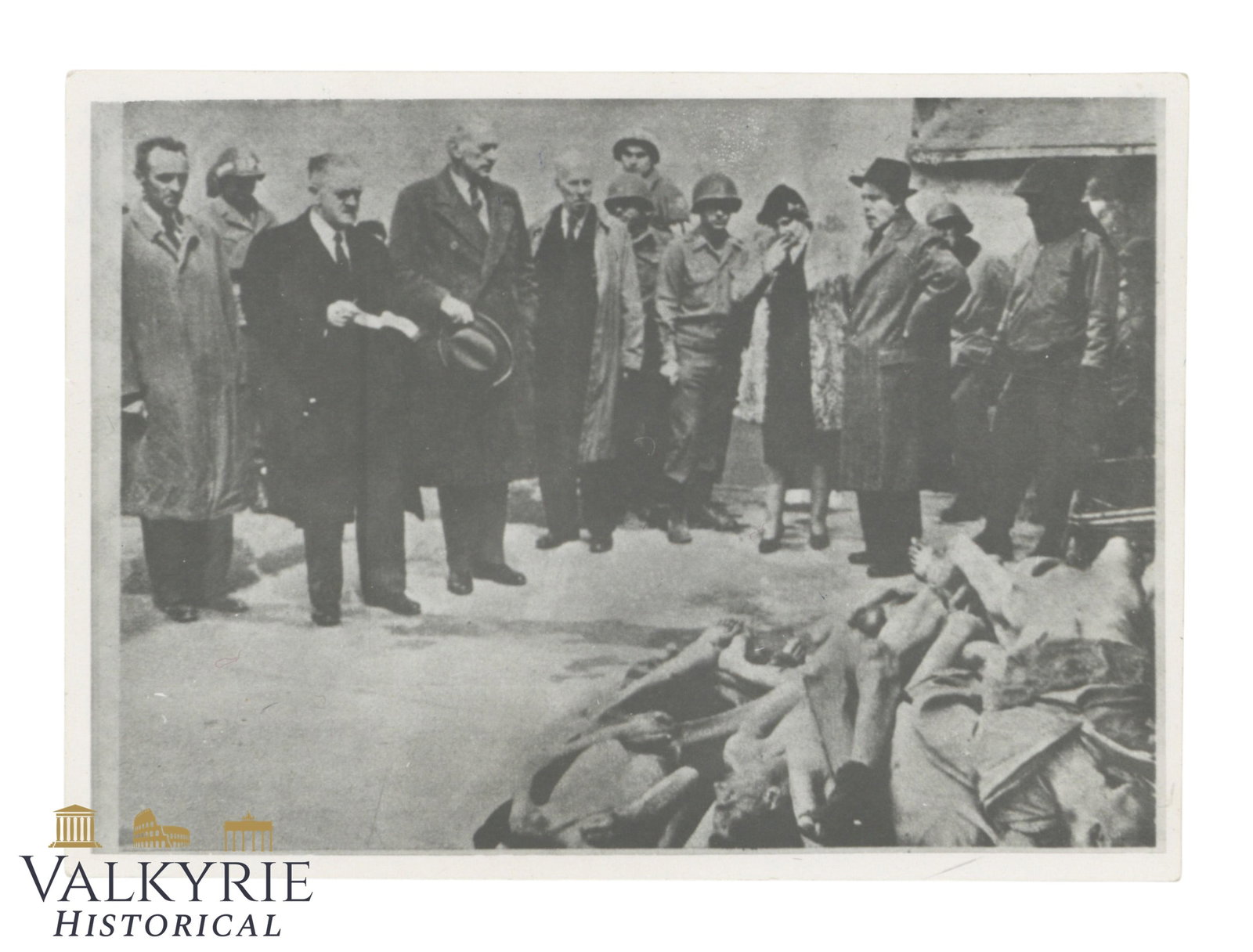WWII Press Photo – Gen. Eisenhower Inspecting Liberated Concentration Camp (Ohrdruf, April 1945) (1 of 2)