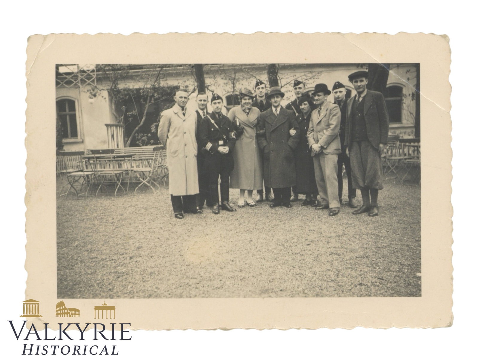 German Photo of SS Allgemeine Member Posing in Uniform With Relatives (1 of 2)
