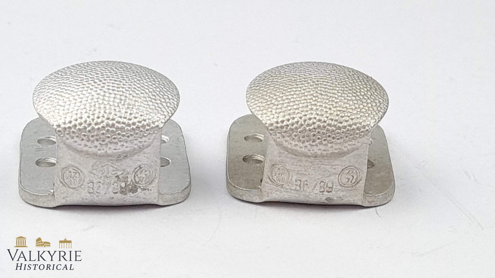 German SS Aluminium Tunic Back Belt Hooks. (1 of 6)