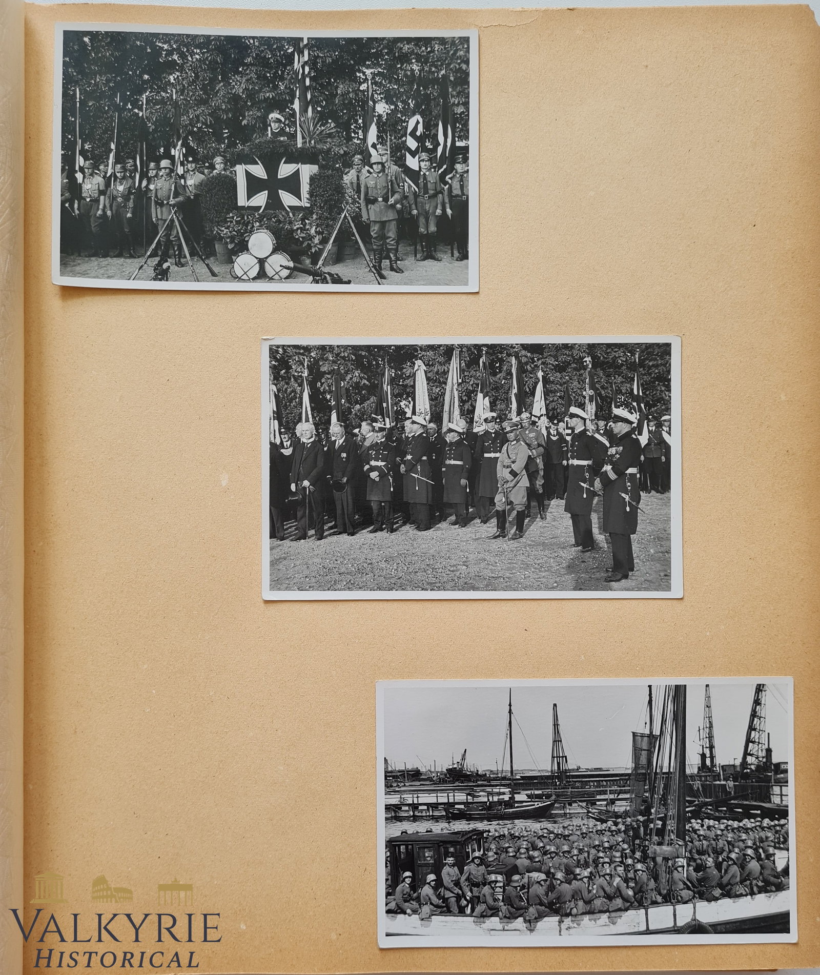 3 Reich - Heterogeneous Photo Album of Navy and Luftwaffe Member: This is a very heterogeneous photo album since it belonged to a man who first was in the German Navy during Weimar Republic and then he enrolled in the Luftwaffe. We can see many different type of pho