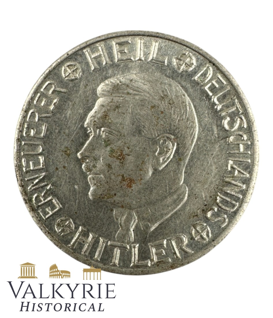 Special Token For Charity Donation of 1 RM With the Face of Adolf Hitler: Special Token For Charity Donation of 1 RM With the Face of Adolf Hitler Shipping flat cost $25 it doesn't matter how many items you win. you pay just $25 for shipping.
