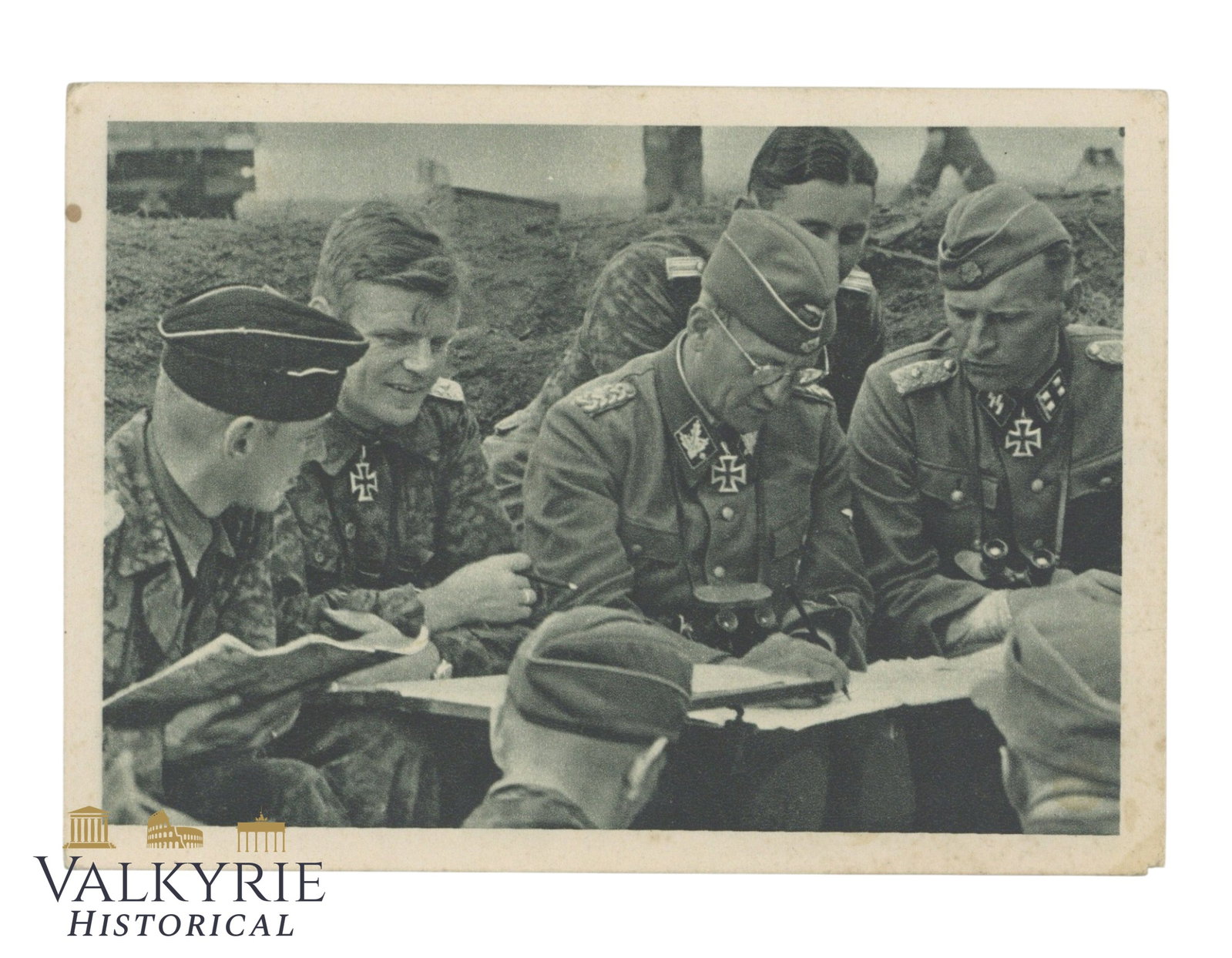 German Waffen SS Propaganda Postcard "Attack Order During The Battle of Mius 1943": German Waffen SS Propaganda Postcard "Attack Order During The Battle of Mius 1943". Non-circulated. All items for this auction will be shipping from Europe. Shipping cost $25 it doesn't matter how man