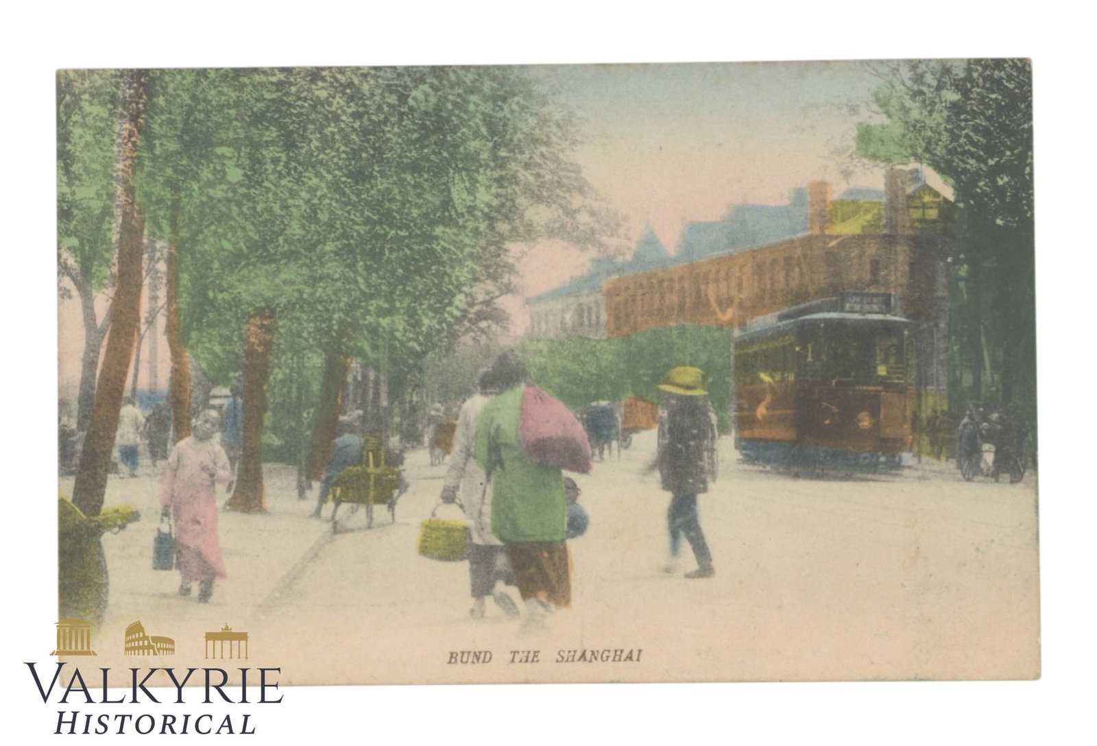 Shanghai China Street Scene circa 1910: Shanghai China Street Scene circa 1910 .Not signed or posted. Shipping flat cost $25 it doesn't matter how many items you win. you pay just $25 for shipping.