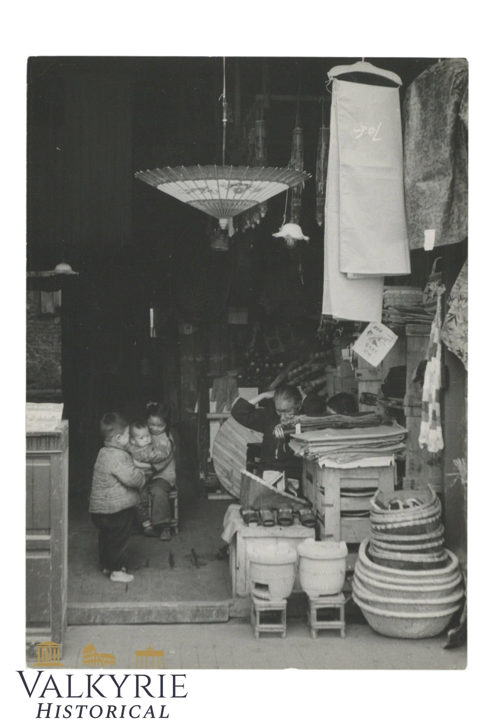 Arczynski Artistic Photograph: China Store, from the 1950s.: Arczynski Artistic Photograph: China Store, from the 1950s.The photographer was made by:Stefan Arczynski (31 July 1916 – 28 August 2022) was a Polish photographer, photographed in numerous countries