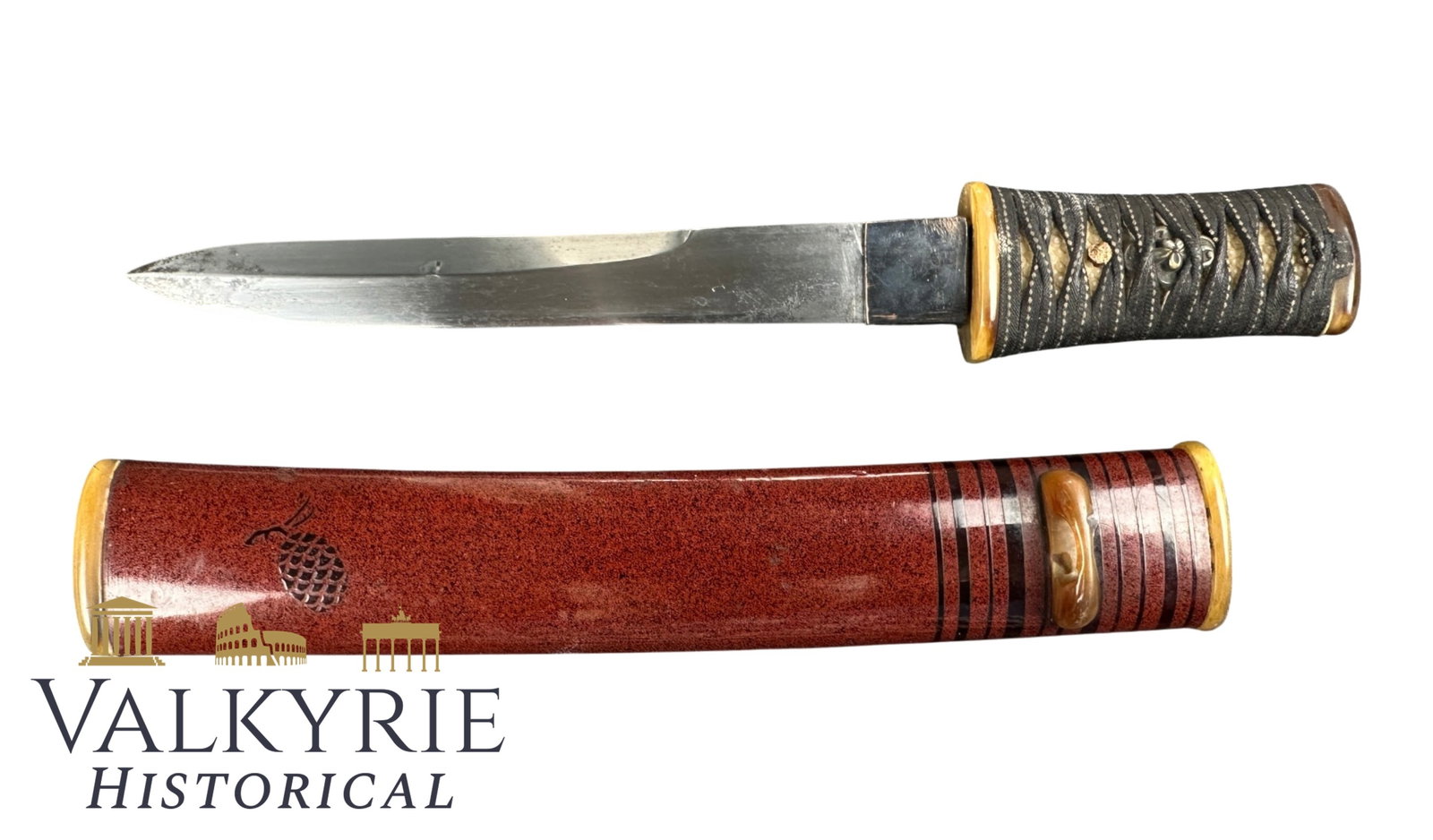 Japanese Samurai Dagger, Tanto - 19th Century: ****Shipping only within the EU! *** Japanese samurai dagger, Tanto.Used by samurai as a close-combat weapon, today a prized collector's item.Handle with copper fittings, fuchi (hilt ring), and kashir