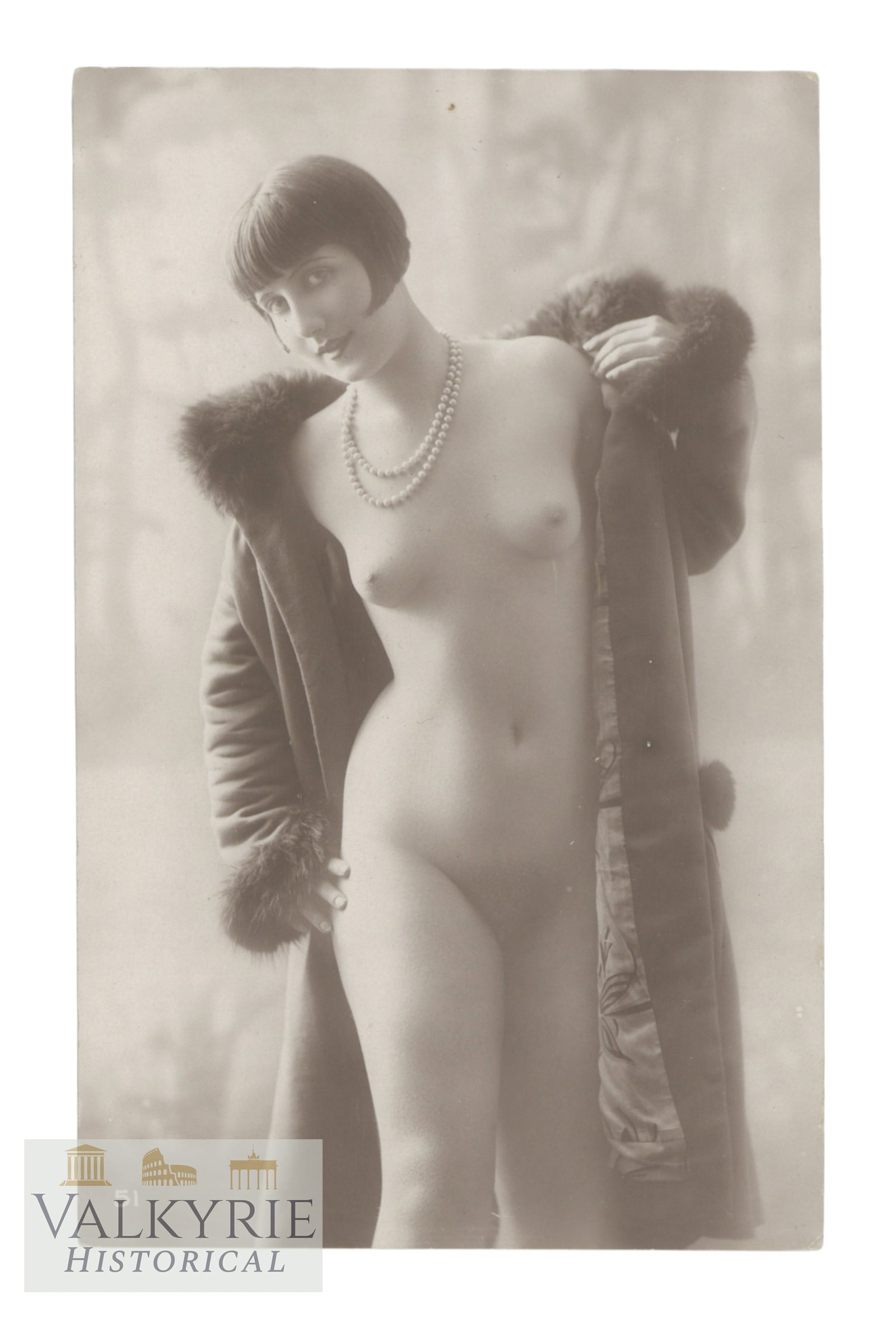 Artistic Photo - Female Nudes. Postcard size, circa 1910-1930.: Artistic Photo - Female Nudes. Postcard size, circa 1910-1930. Shipping flat cost $25 it doesn't matter how many items you win. you pay just $25 for shipping.