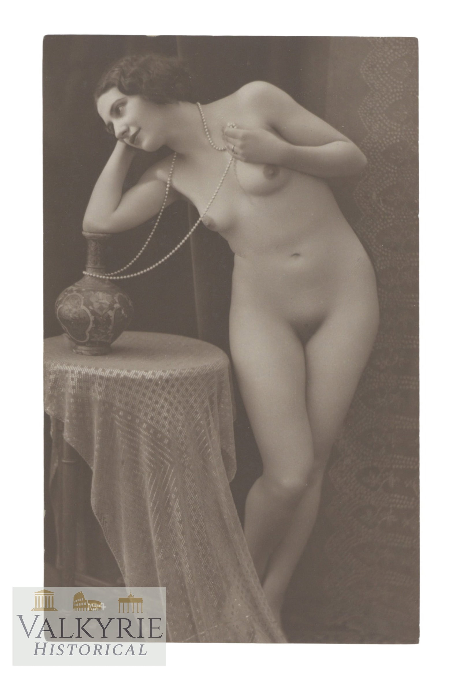 Artistic Photo - Female Nudes. Postcard size, circa 1910-1930.: Artistic Photo - Female Nudes. Postcard size, circa 1910-1930. Shipping flat cost $25 it doesn't matter how many items you win. you pay just $25 for shipping.