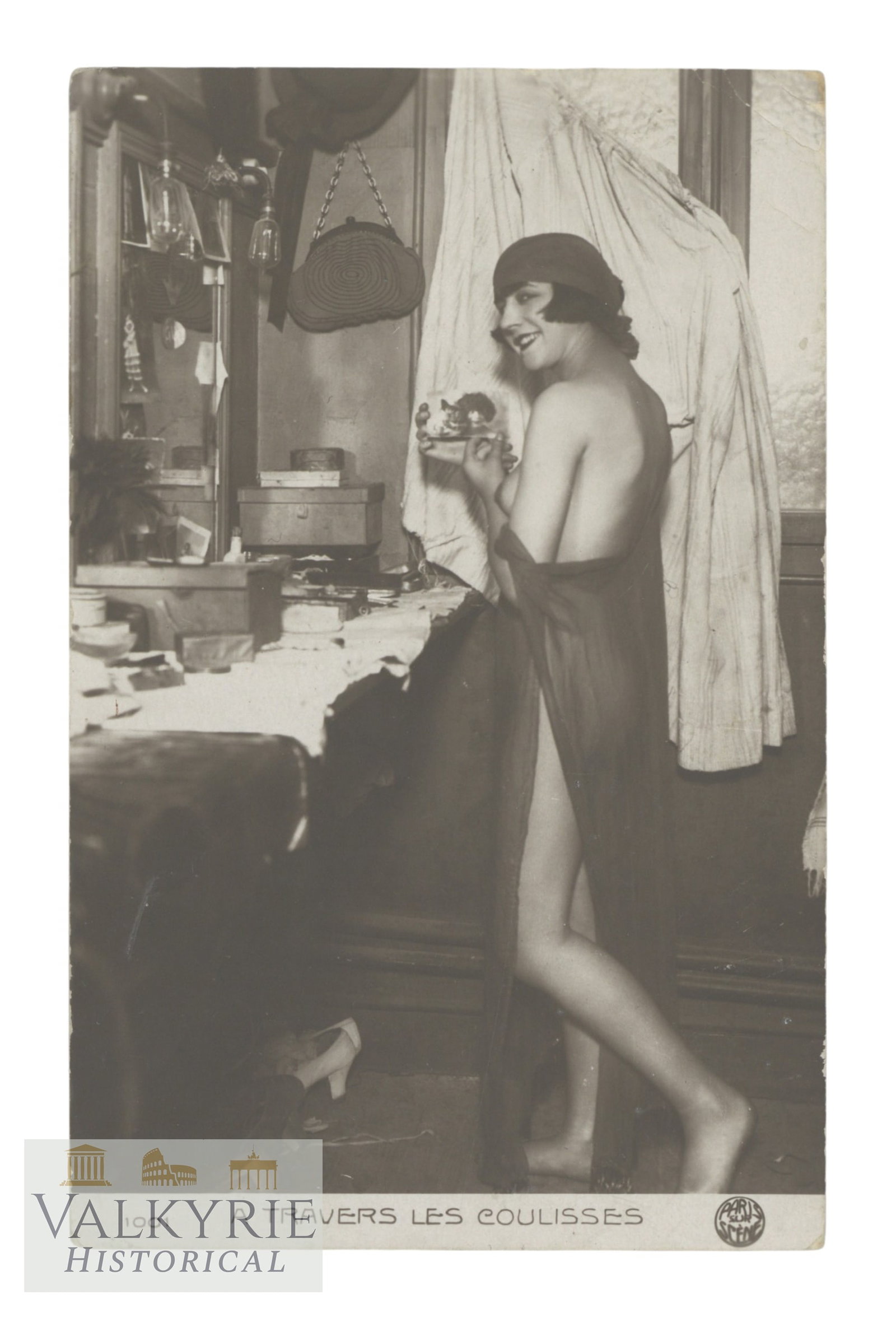 Artistic Photo - Female Nudes. Postcard size, circa 1910-1930.: Artistic Photo - Female Nudes. Postcard size, circa 1910-1930. Shipping flat cost $25 it doesn't matter how many items you win. you pay just $25 for shipping.