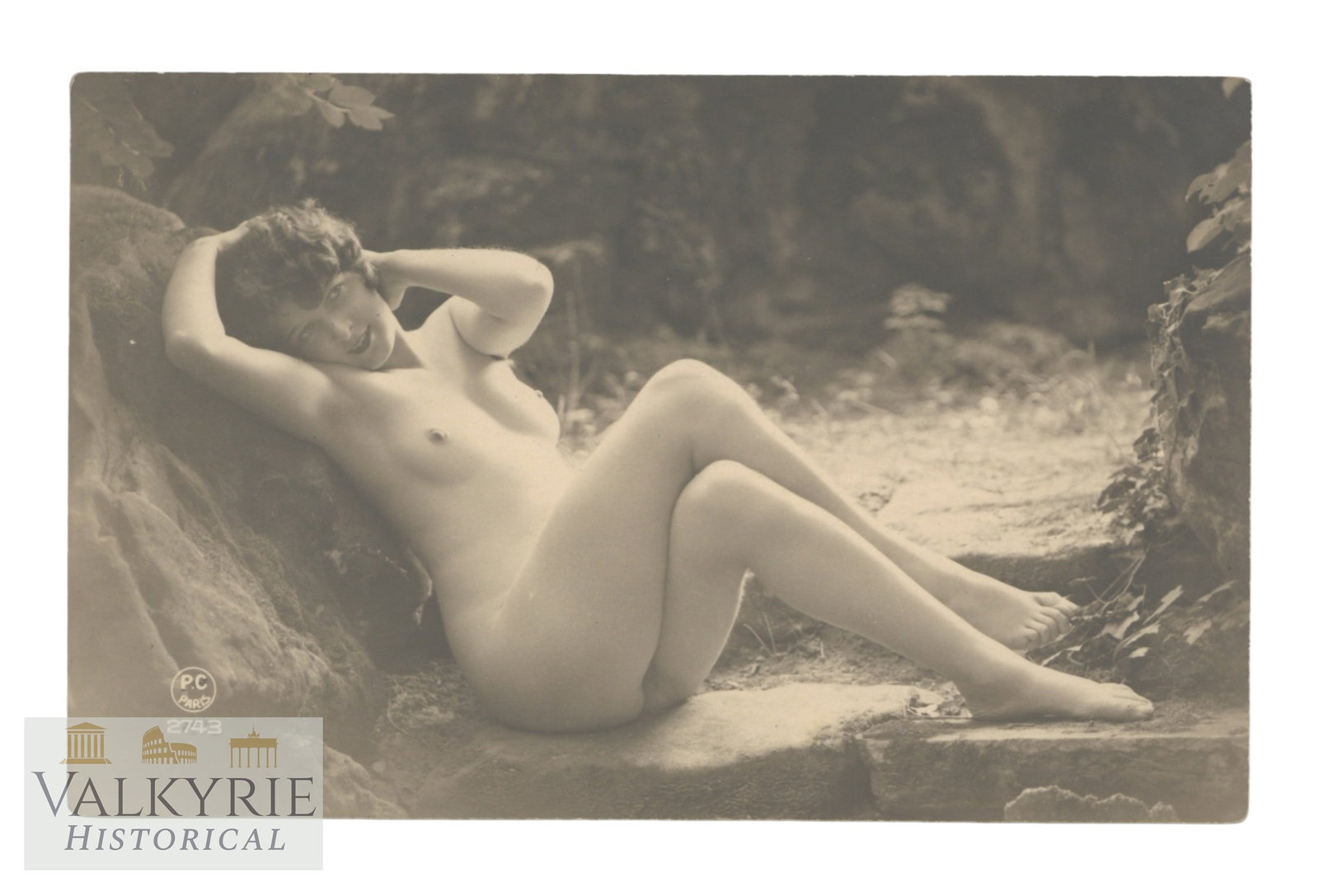 Artistic Photo - Female Nudes. Postcard size, circa 1910-1930.: Artistic Photo - Female Nudes. Postcard size, circa 1910-1930. Shipping flat cost $25 it doesn't matter how many items you win. you pay just $25 for shipping..