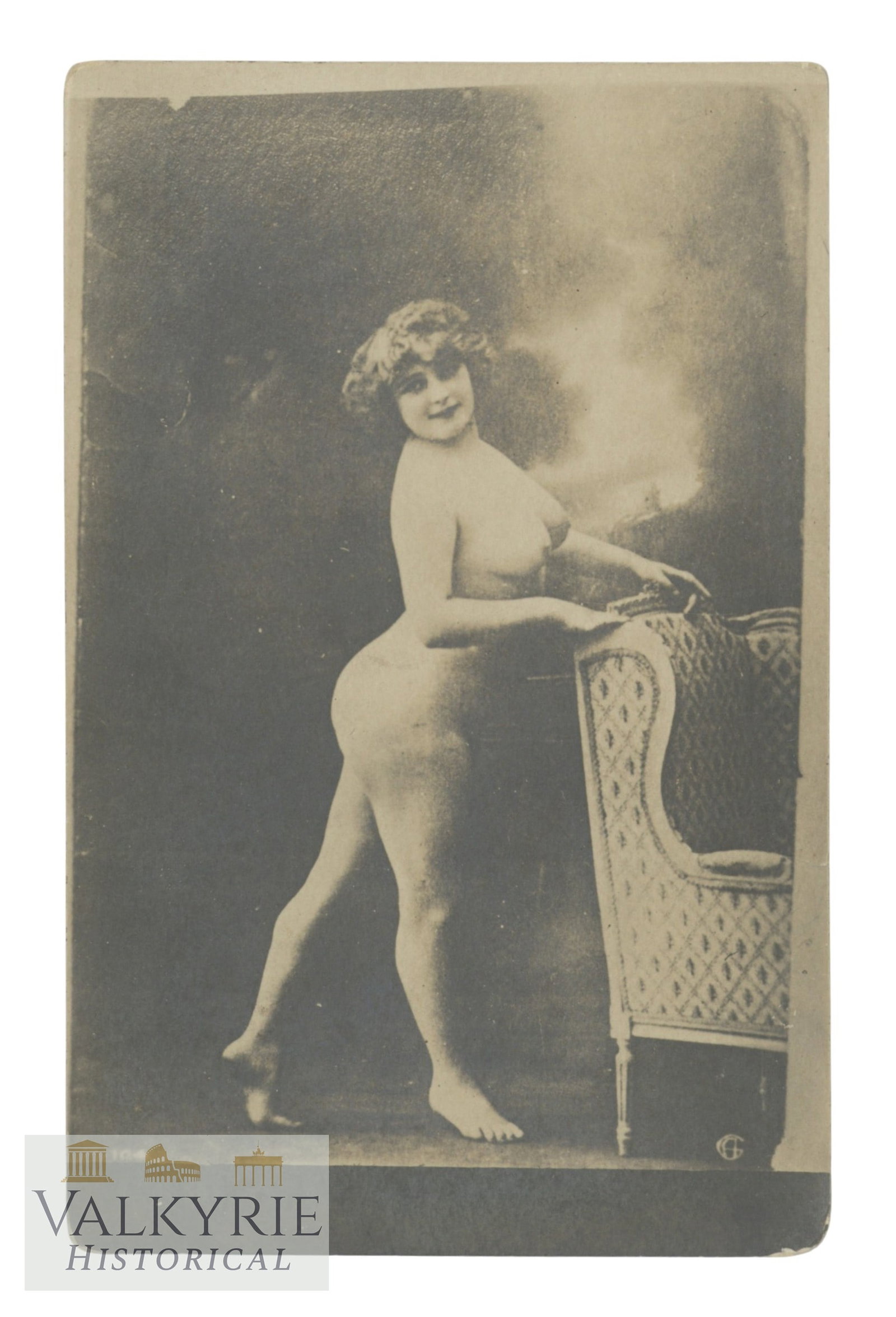 Artistic Photo - Female Nudes. Postcard size, circa 1910-1930.: Artistic Photo - Female Nudes. Postcard size, circa 1910-1930. Shipping flat cost $25 it doesn't matter how many items you win. you pay just $25 for shipping..