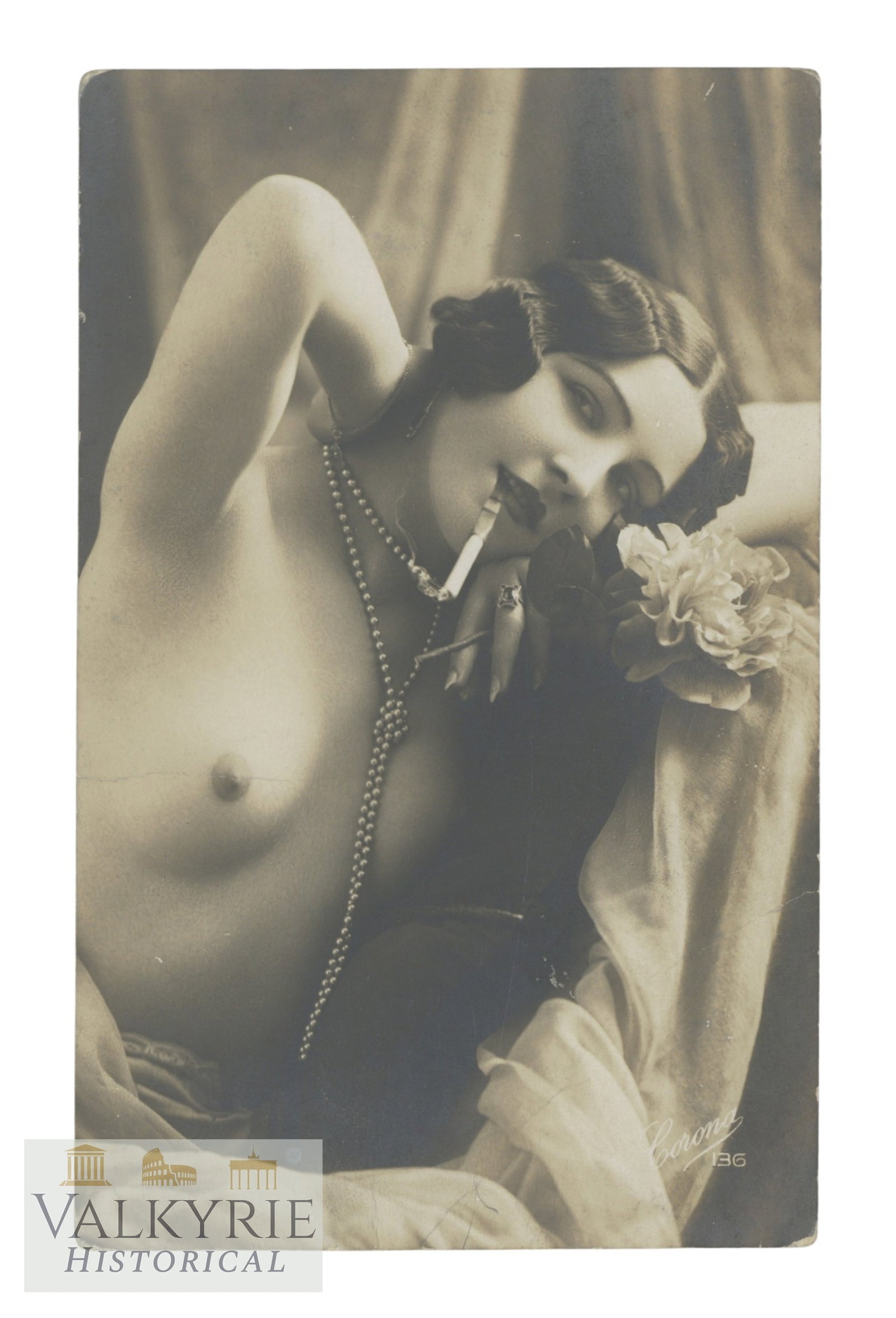 Artistic Photo - Female Nudes. Postcard size, circa 1910-1930.: Artistic Photo - Female Nudes. Postcard size, circa 1910-1930. Shipping flat cost $25 it doesn't matter how many items you win. you pay just $25 for shipping..