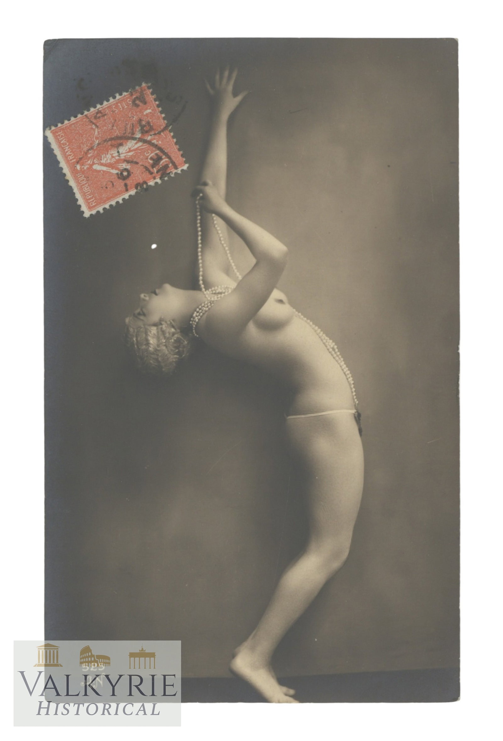 Artistic Photo - Female Nudes. Postcard size, circa 1910-1930.: Artistic Photo - Female Nudes. Postcard size, circa 1910-1930. Shipping flat cost $25 it doesn't matter how many items you win. you pay just $25 for shipping..