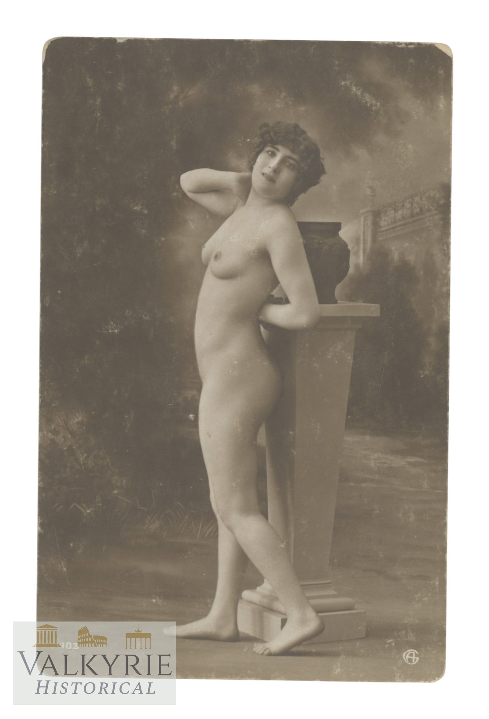 Six Artistic Photos - Female Nudes. Postcard size, circa 1910-1930. - 5