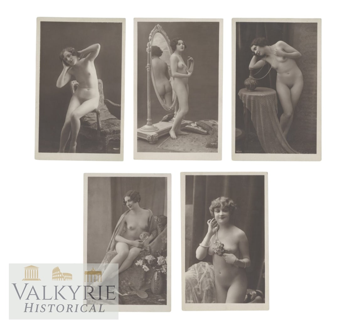 Five Artistic Photos - Female Nudes - Big Format - Circa 1900.: Five Artistic Photos - Female Nudes. Size: 18 x 11 cm circa 1900. Shipping flat cost $25 it doesn't matter how many items you win. you pay just $25 for shipping.