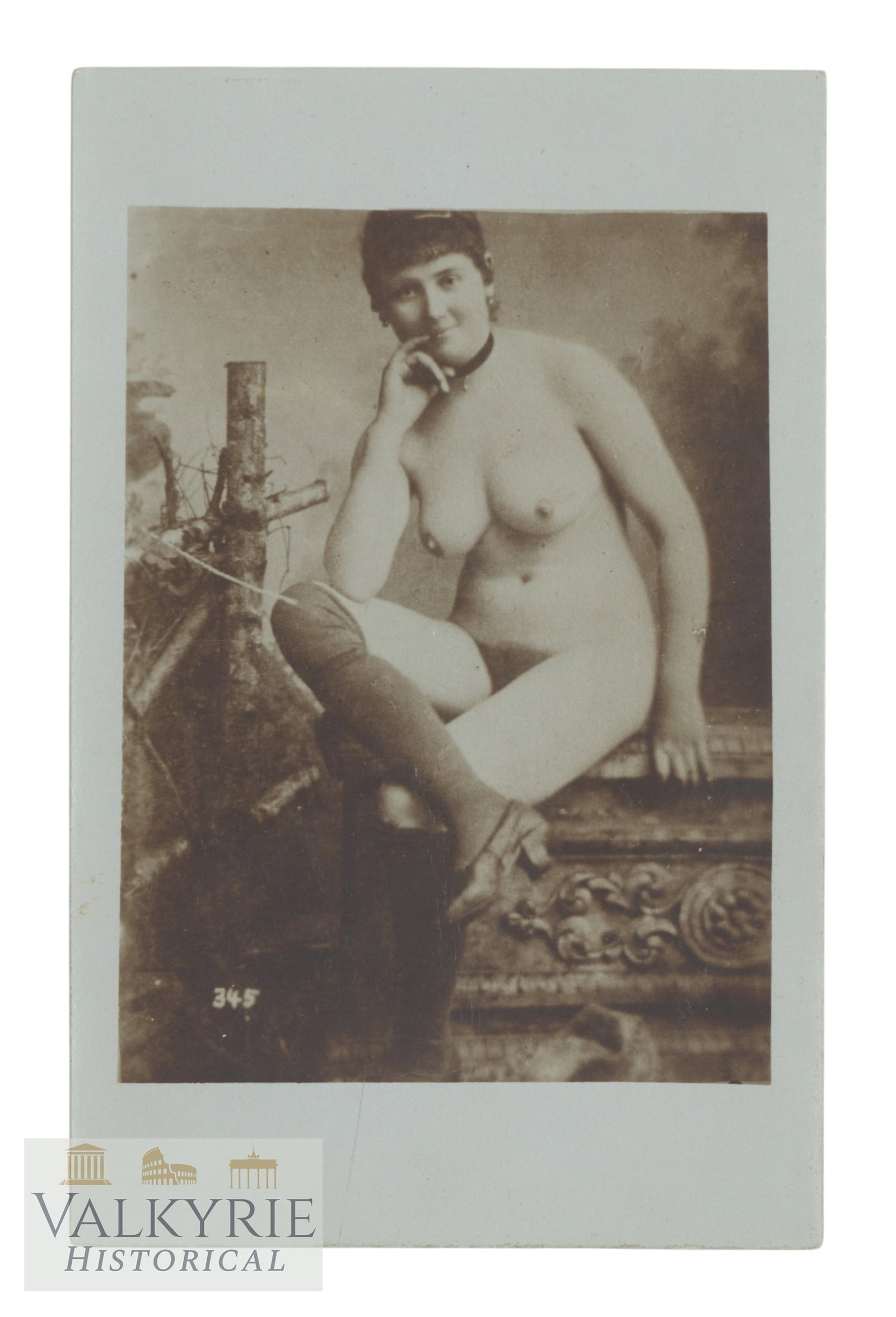 Six Artistic Photos - Female Nudes. Postcard size, circa 1910-1930. - 4