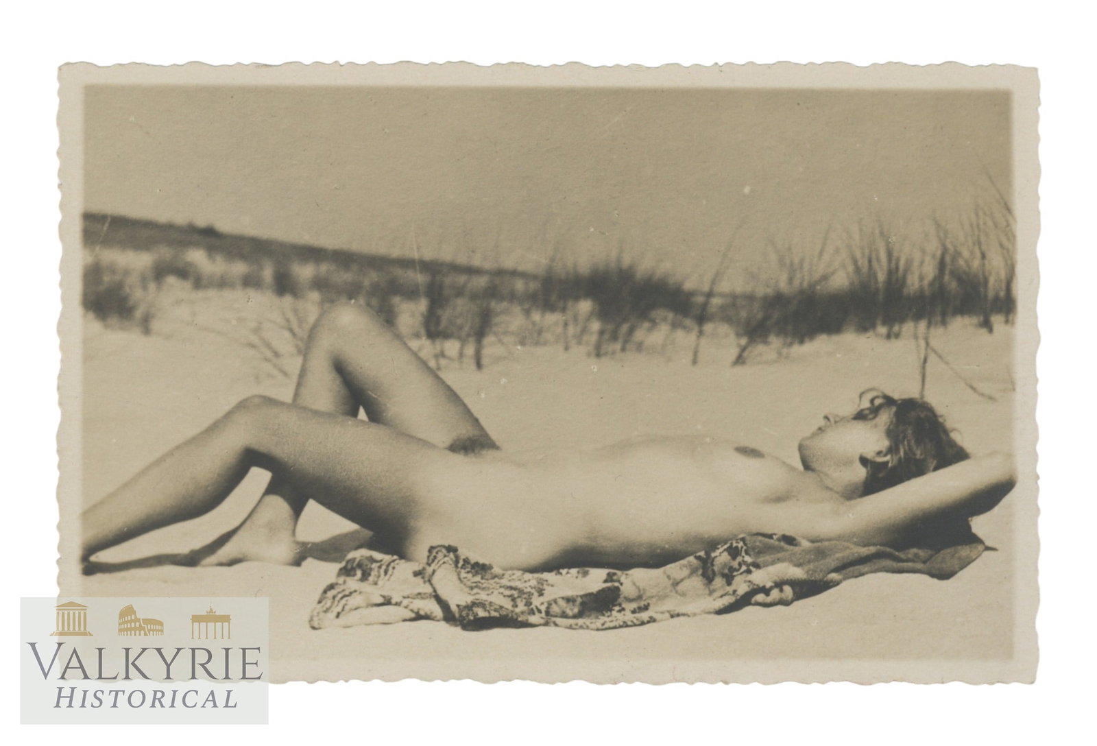 Artistic Photo - Female Nudes. Postcard size, circa 1910-1930.: Artistic Photo - Female Nudes. Postcard size, circa 1910-1930. Shipping flat cost $25 it doesn't matter how many items you win. you pay just $25 for shipping.