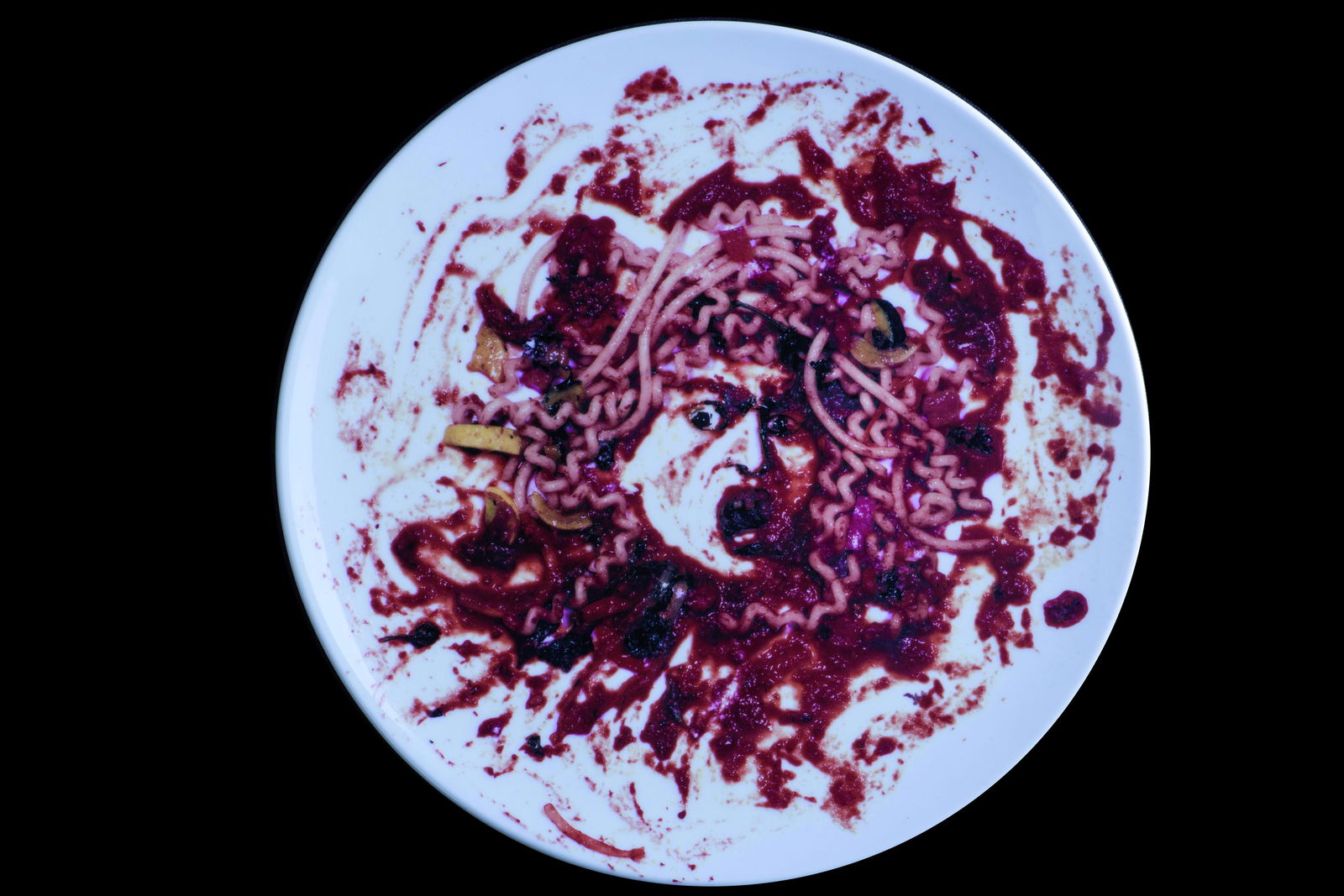 VIK MUNIZ (1961) Medusa marina, 1999 Cerámica Medidas:: VIK MUNIZ (1961) Medusa marina, 1999 Cerámica Medidas: 30 x 30 cms. Ed. 33/299