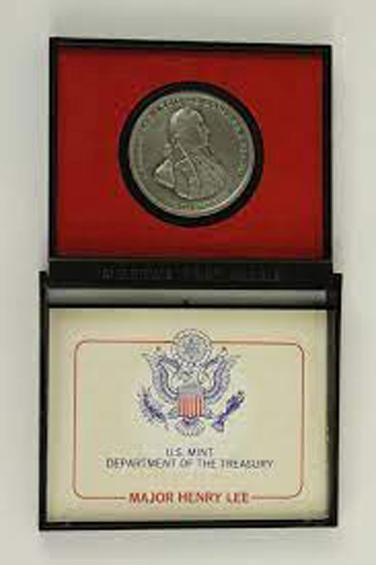 1975 Americas First Medals, Maj. Henry Lee Pewter Medal w/ Holder (1 of 5)